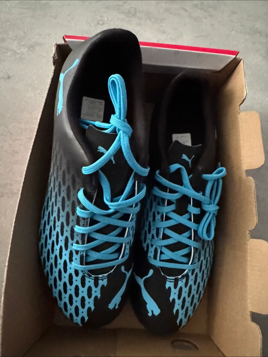 PUMA Spirit III TT Men's Soccer Cleats image indicator(2)