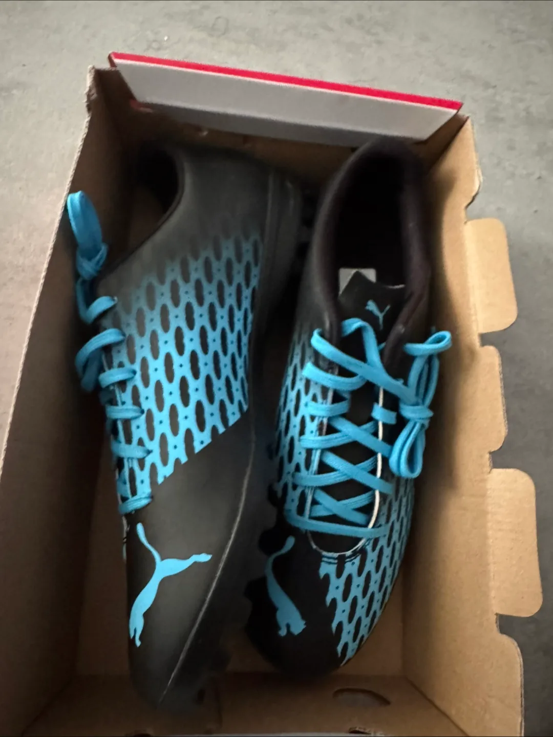 PUMA Spirit III TT Men's Soccer Cleats thumbnail