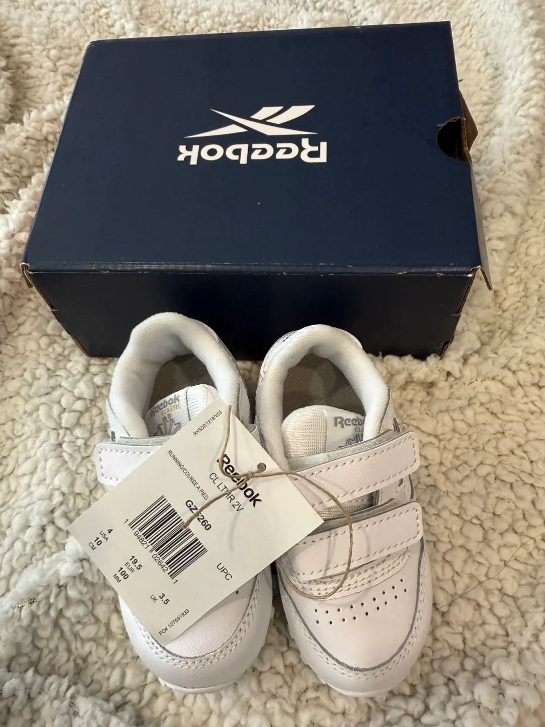 Reebok Toddler shoes size 4 BNIB image indicator(4)