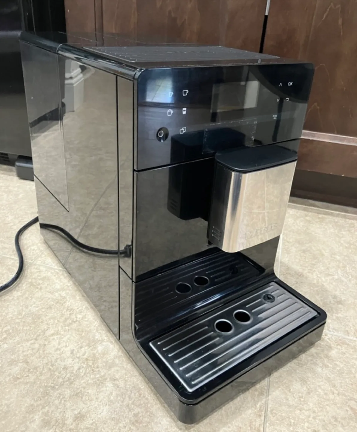 Miele Built-in Coffee Machine image indicator(8)