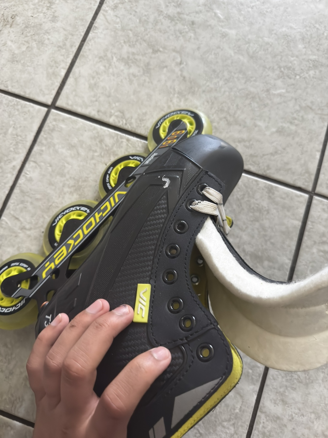 VIC Hockey Inline Skates - photo 5