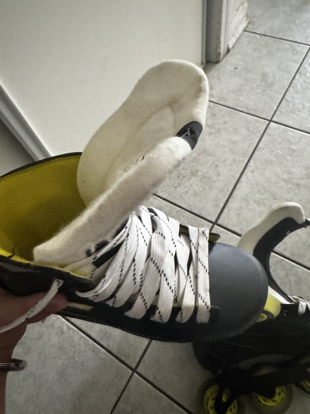 VIC Hockey Inline Skates - photo 4