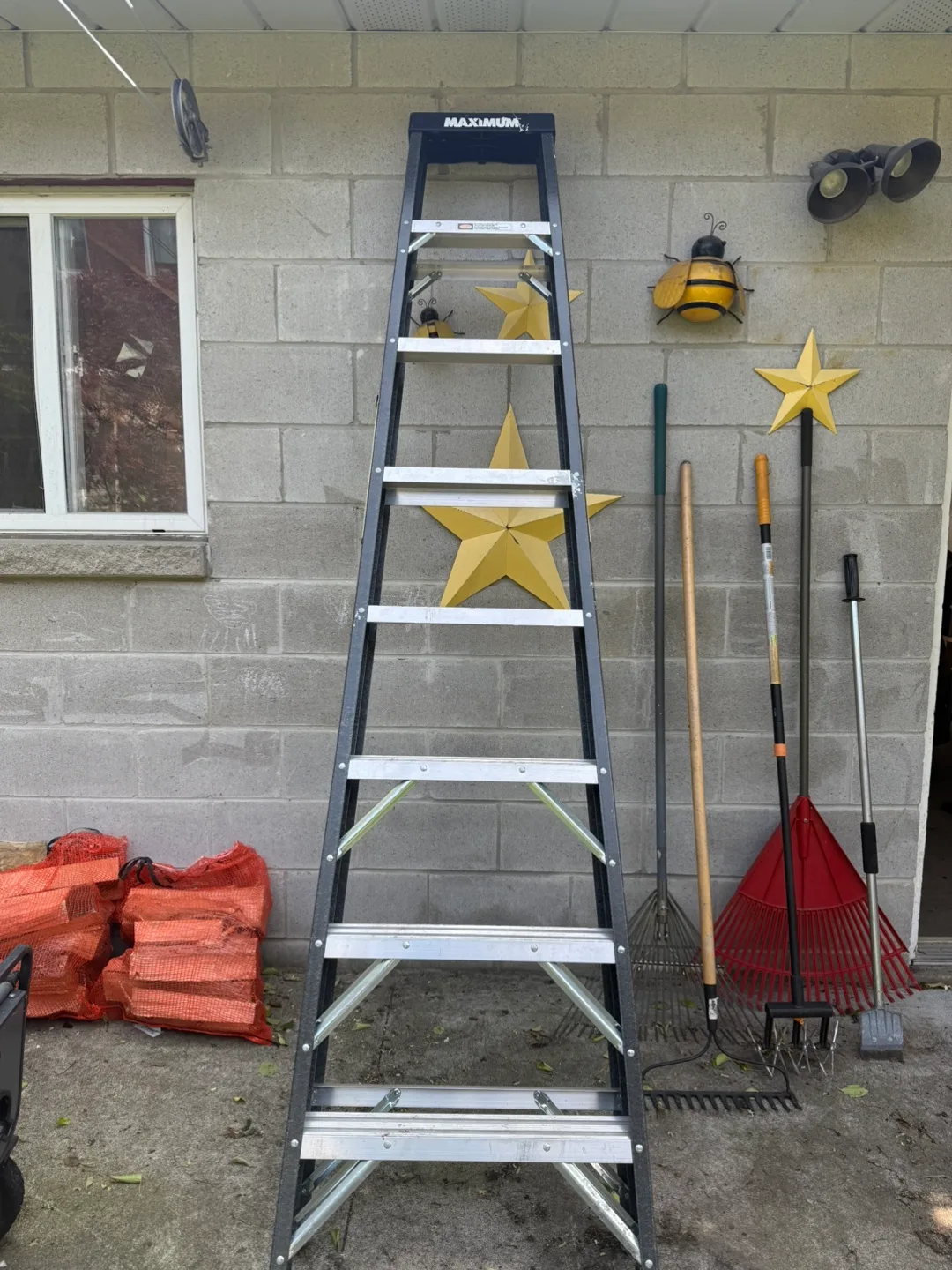 MAXIMUM Fiberglass Ladder 8’ thumbnail