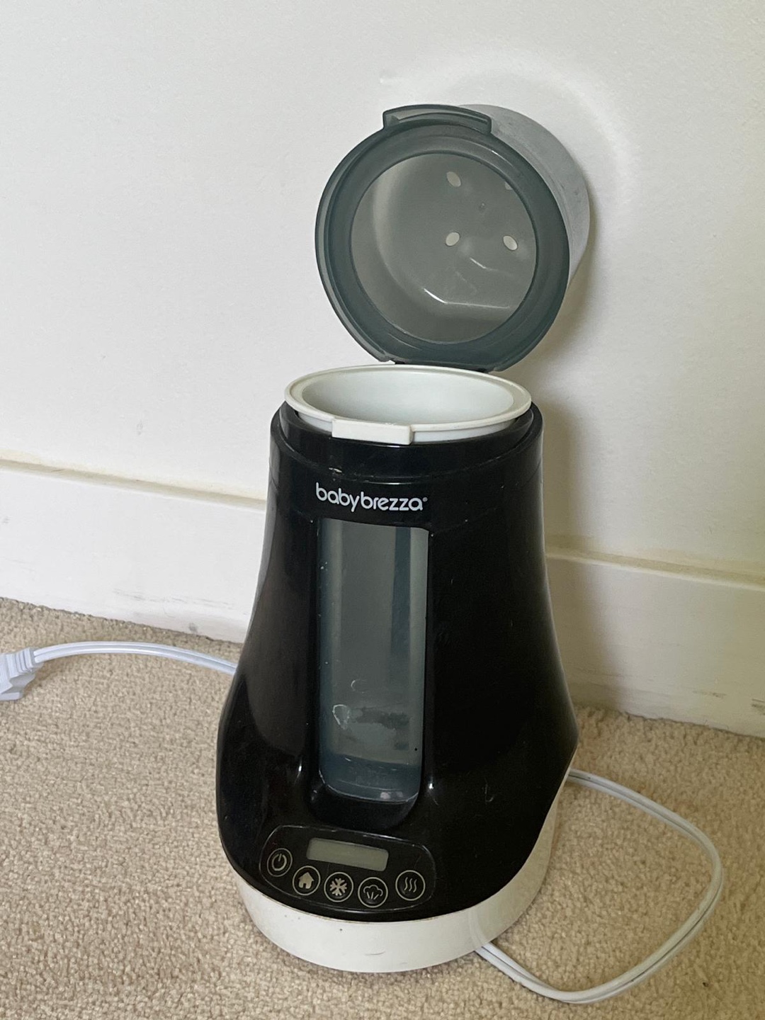 Baby Brezza Bottle Warmer - photo 2