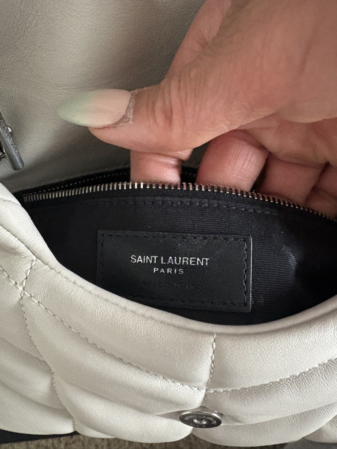 Saint Laurent Puffer Shoulder Bag - Off White - photo 3
