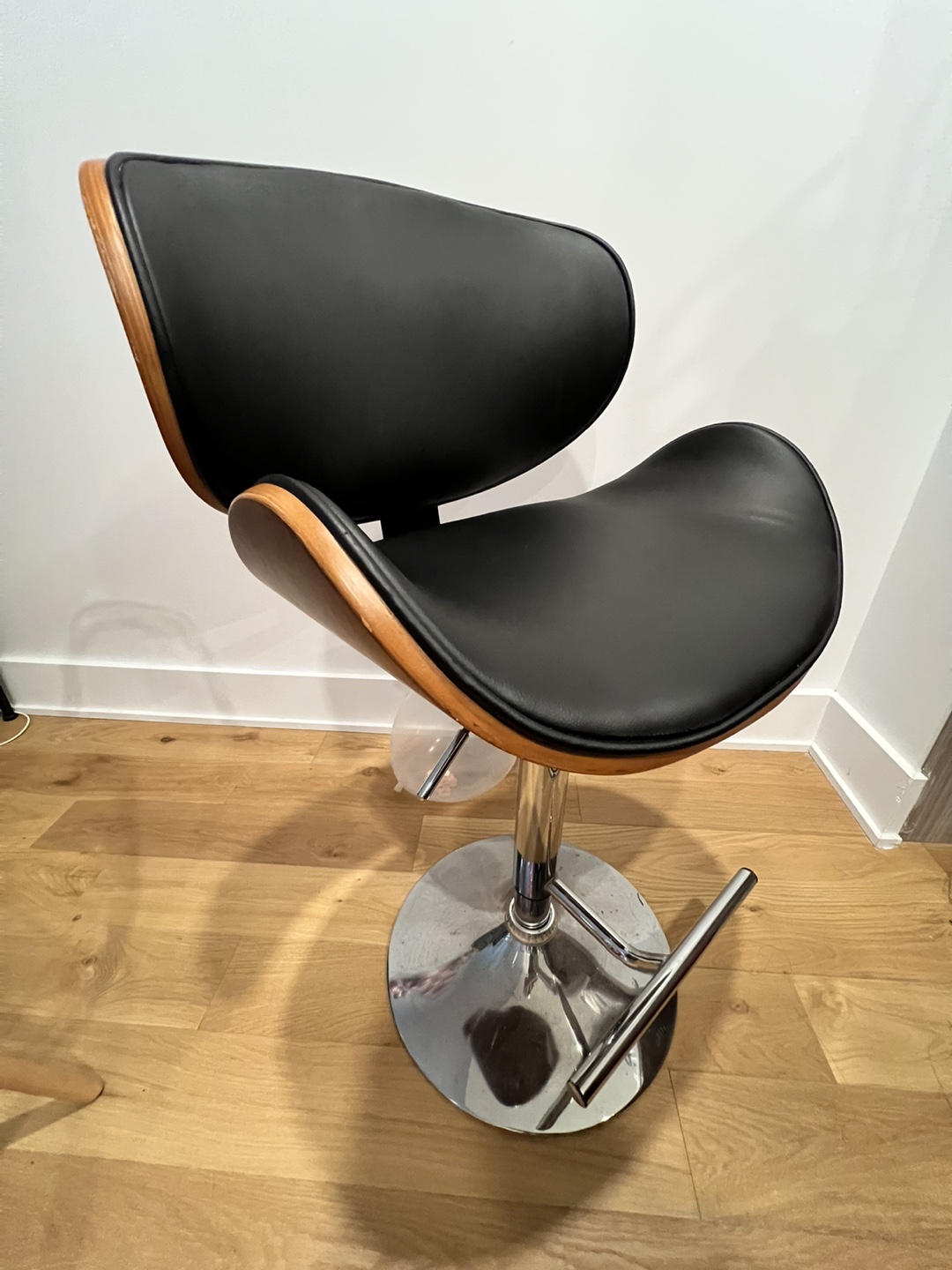 Stylish Black Swivel Bar Stool