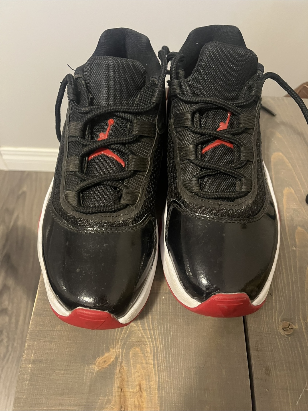 Kids Air Jordan’s 5Y