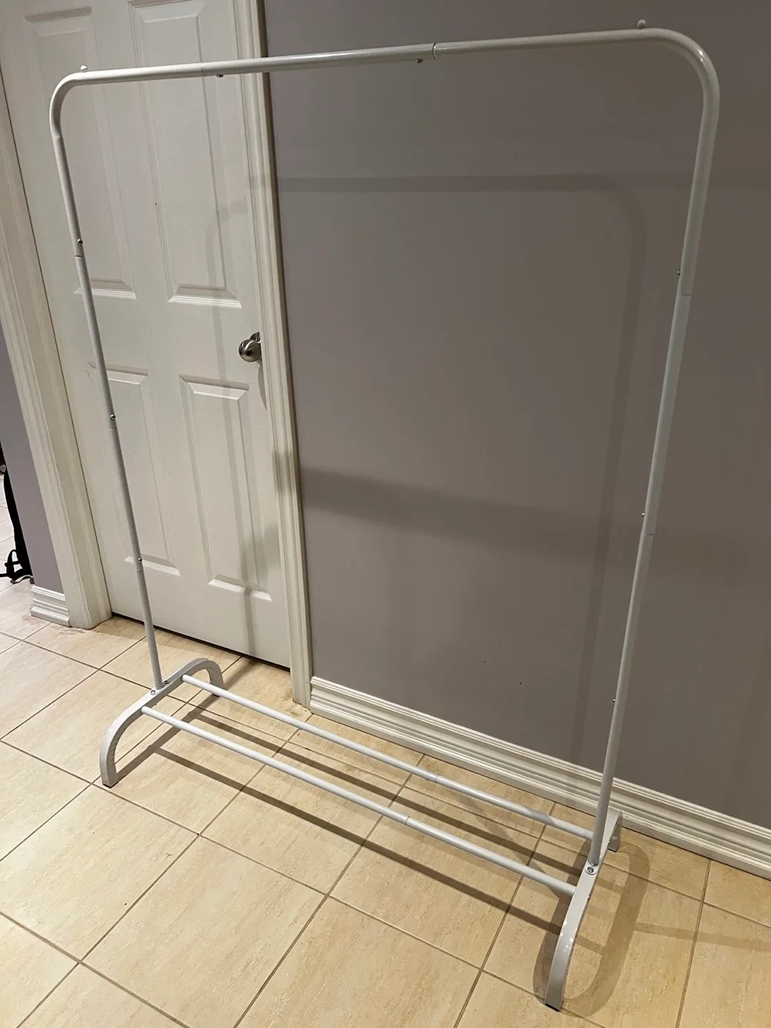 White Metal Garment Rack thumbnail