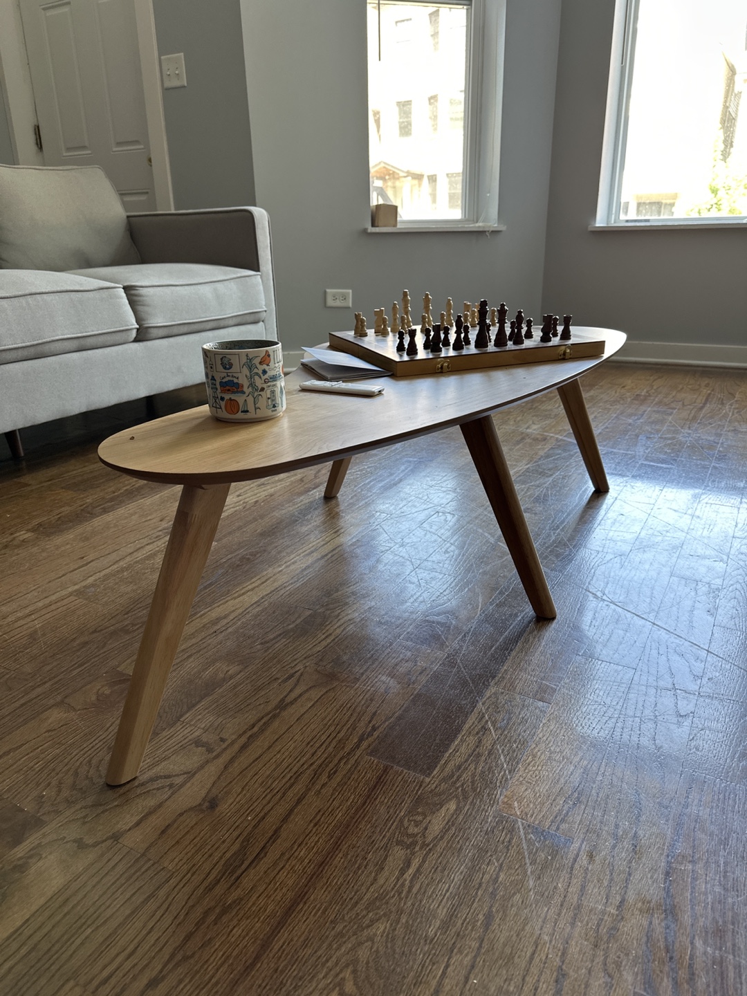 Stylish Wooden Coffee Table - photo 4