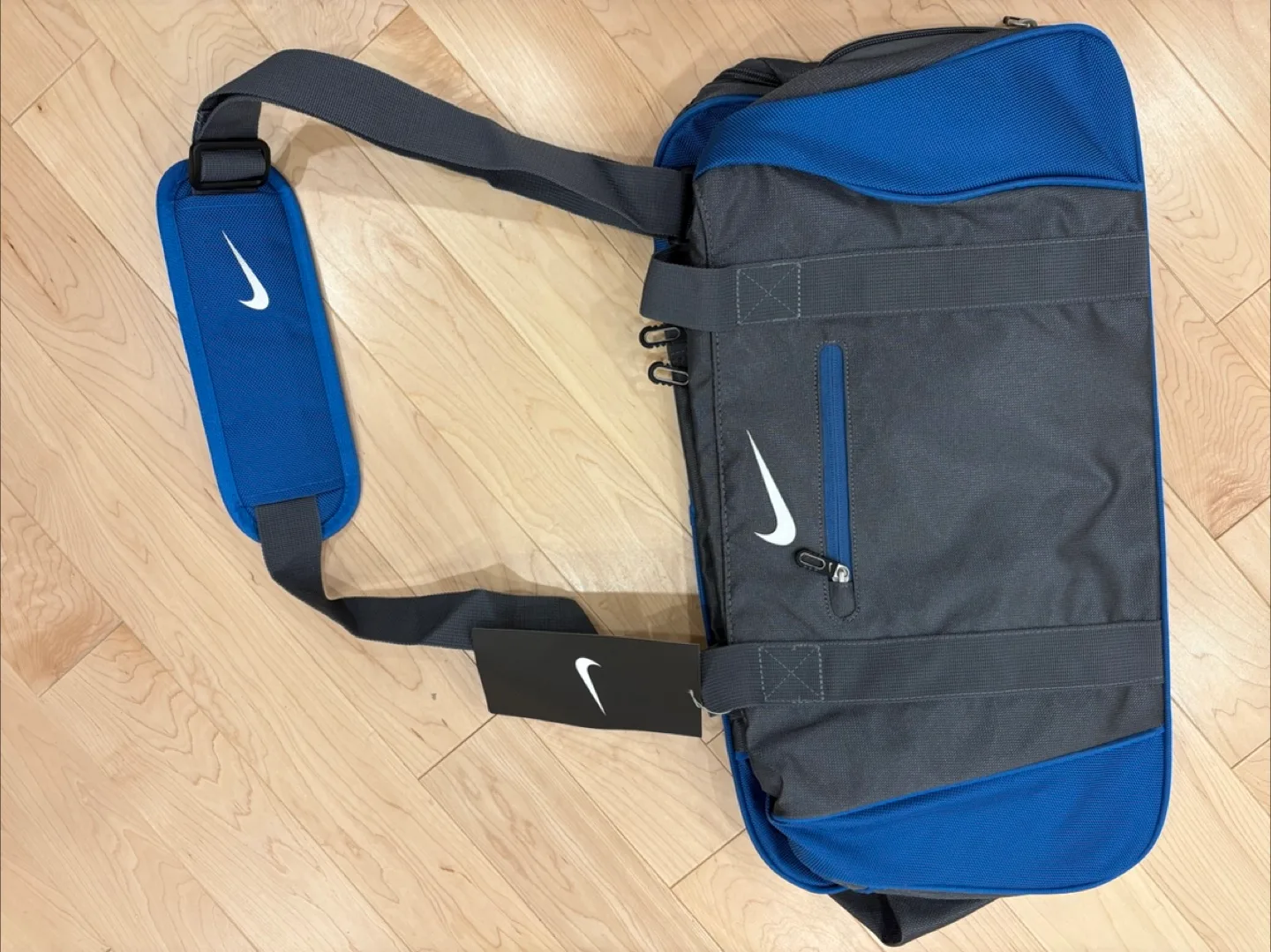 Nike Duffel Bag image indicator(3)