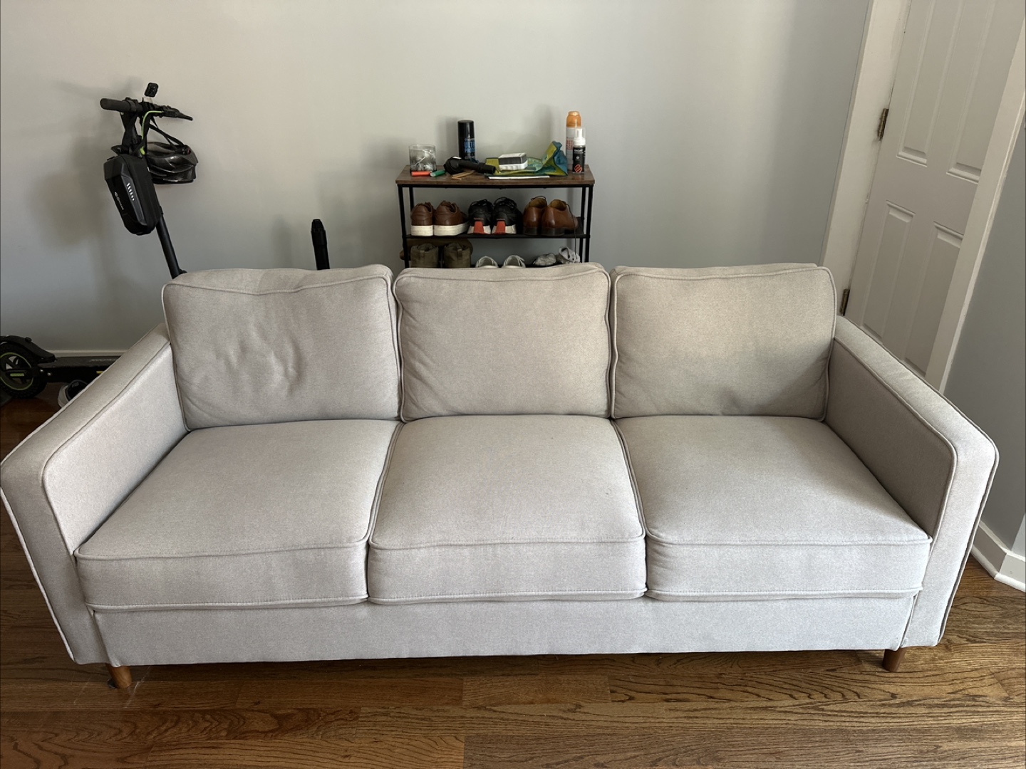 Comfortable Beige Sofa - photo 2