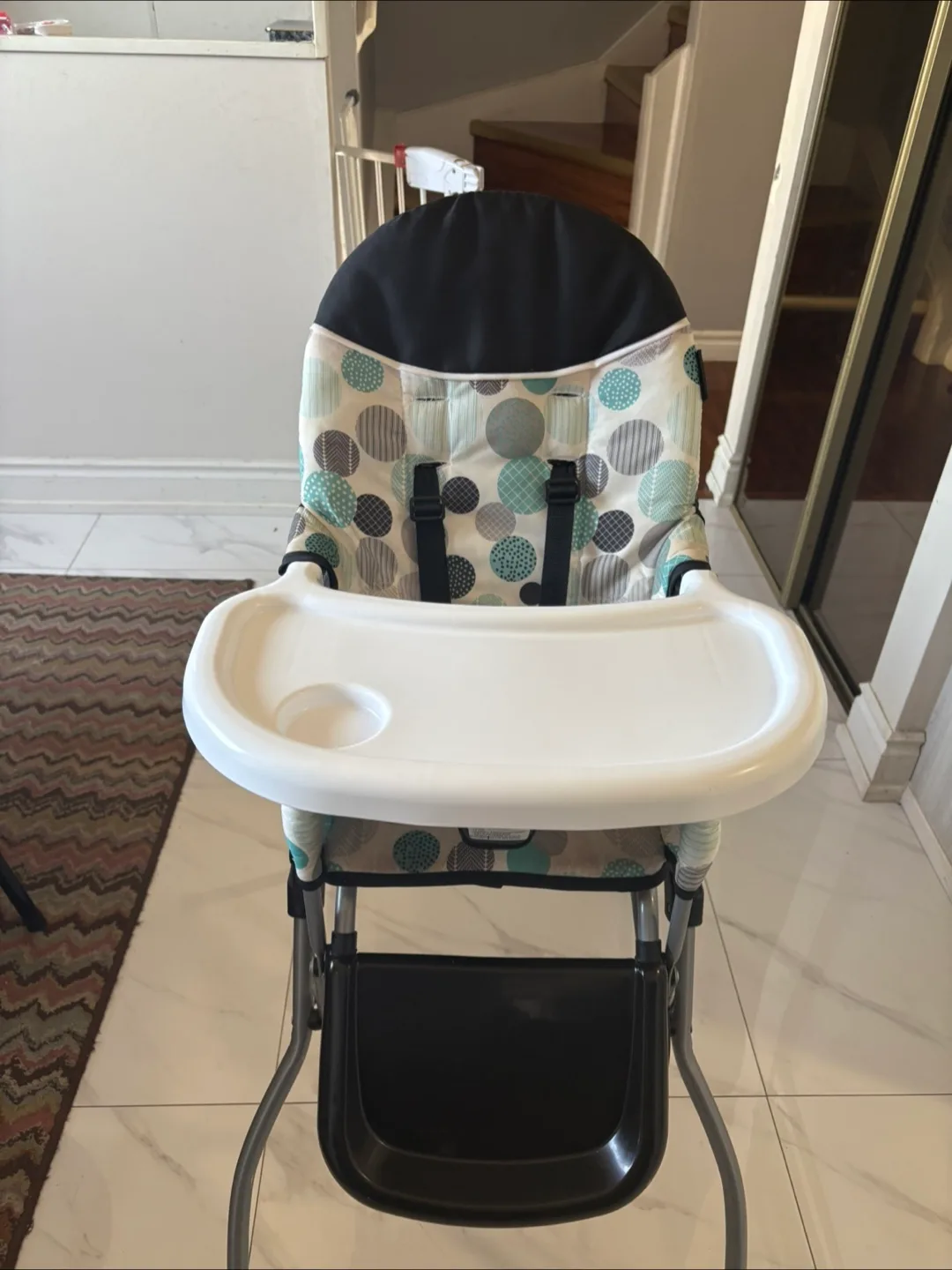 Baby Trend Foldable High Chair - Teal and Grey Pattern image indicator(8)