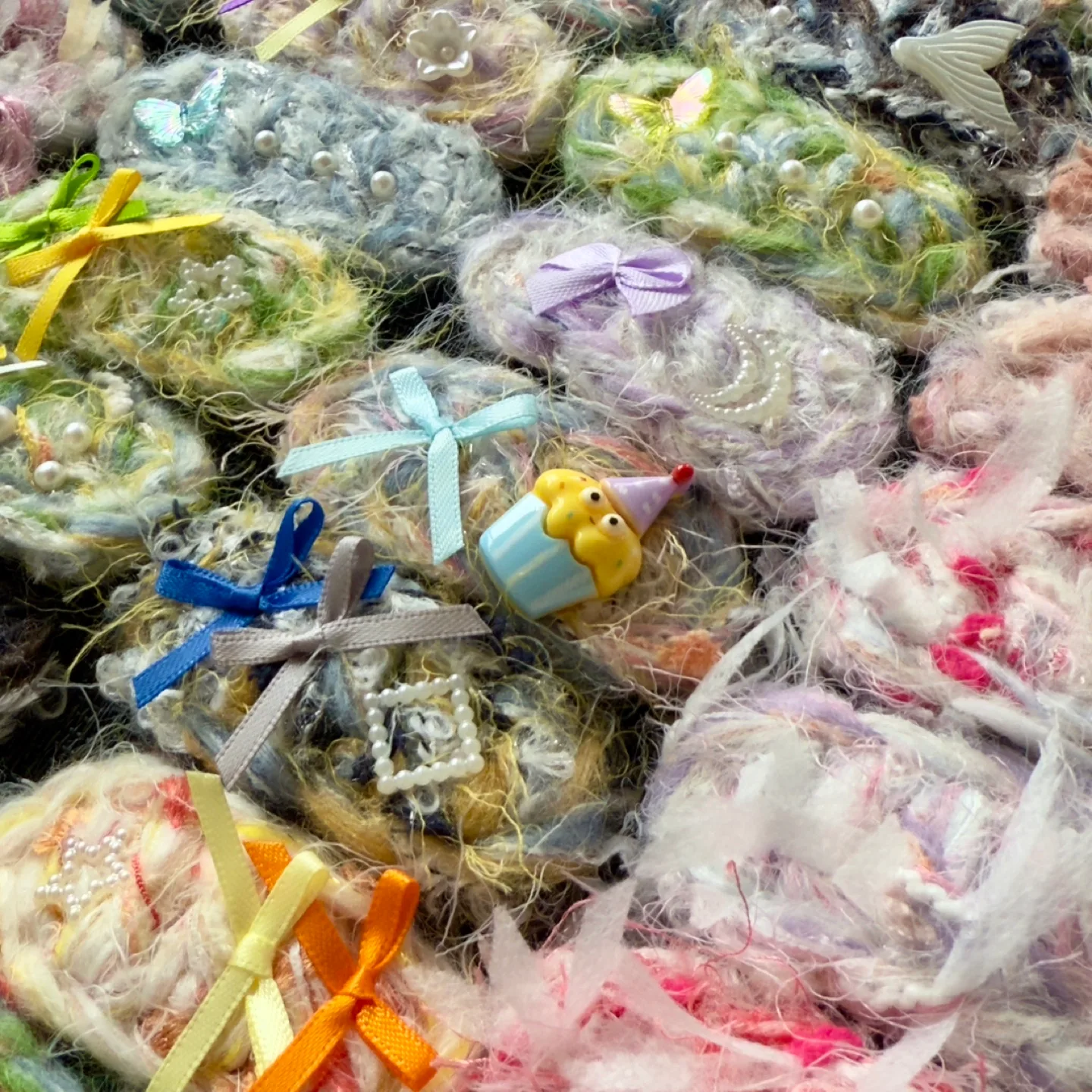 Handmade hair clips image indicator(2)