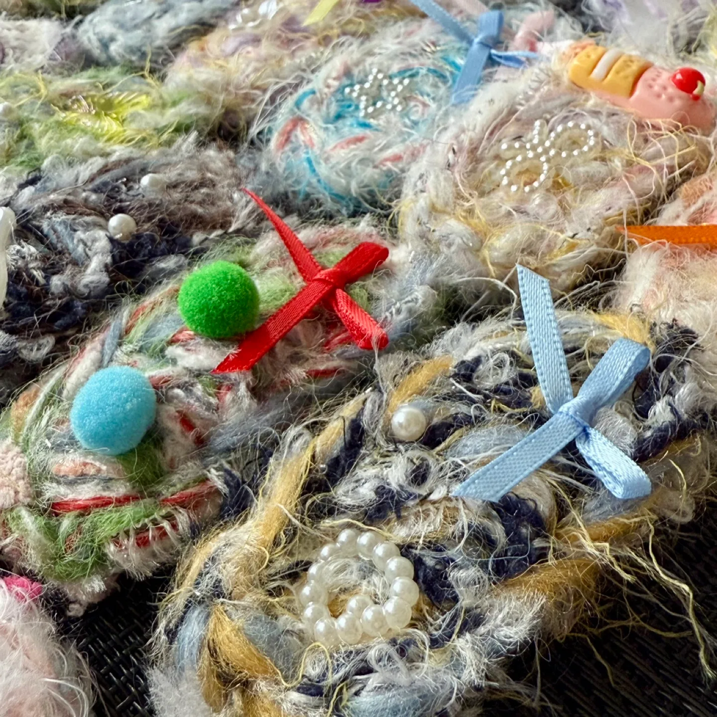 Handmade hair clips image indicator(4)