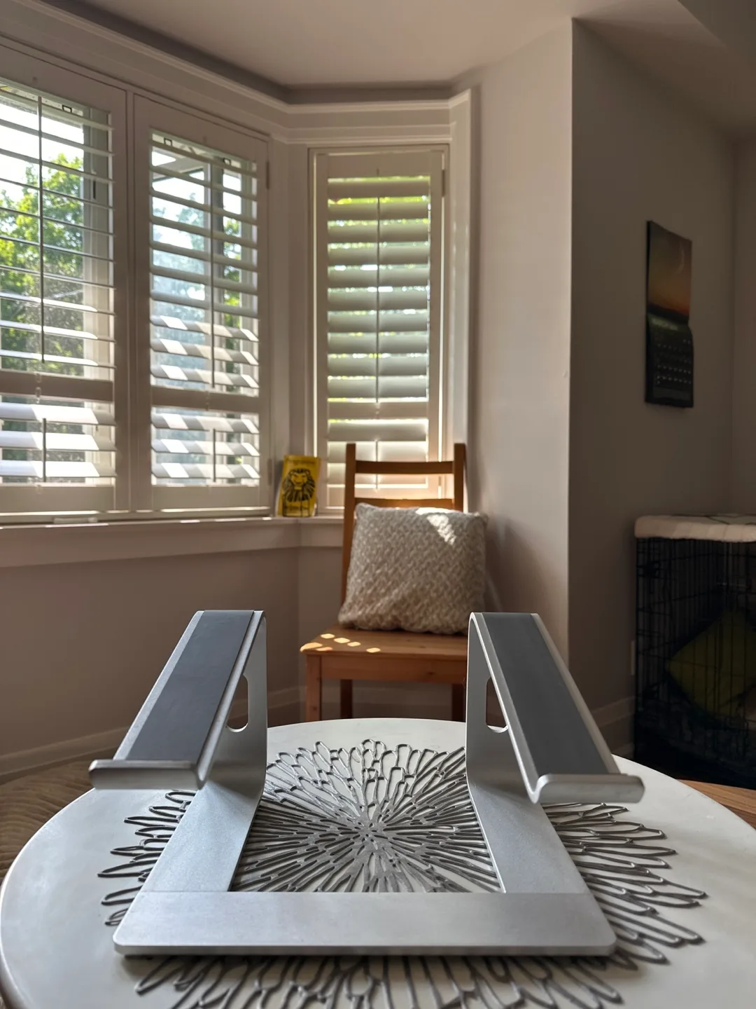 Silver Laptop Stand image indicator(3)