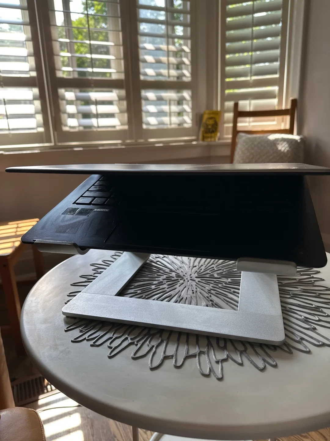 Silver Laptop Stand image indicator(7)