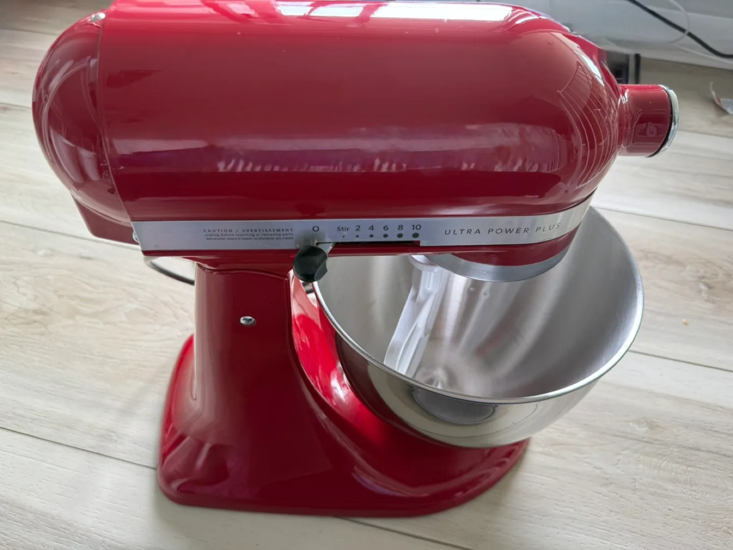 KitchenAid Ultra Power Plus Stand Mixer - Red image indicator(4)