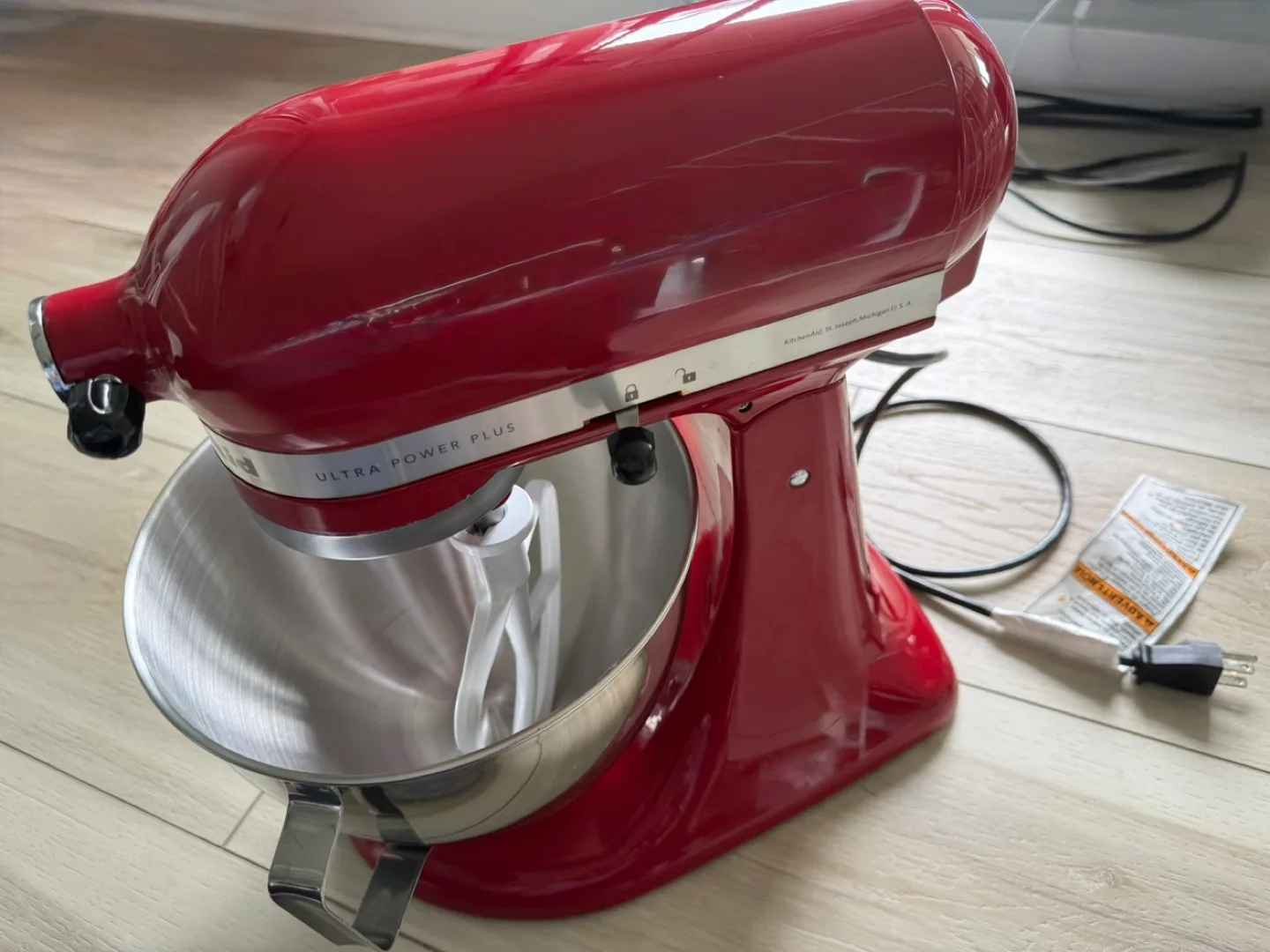 KitchenAid Ultra Power Plus Stand Mixer - Red image indicator(5)