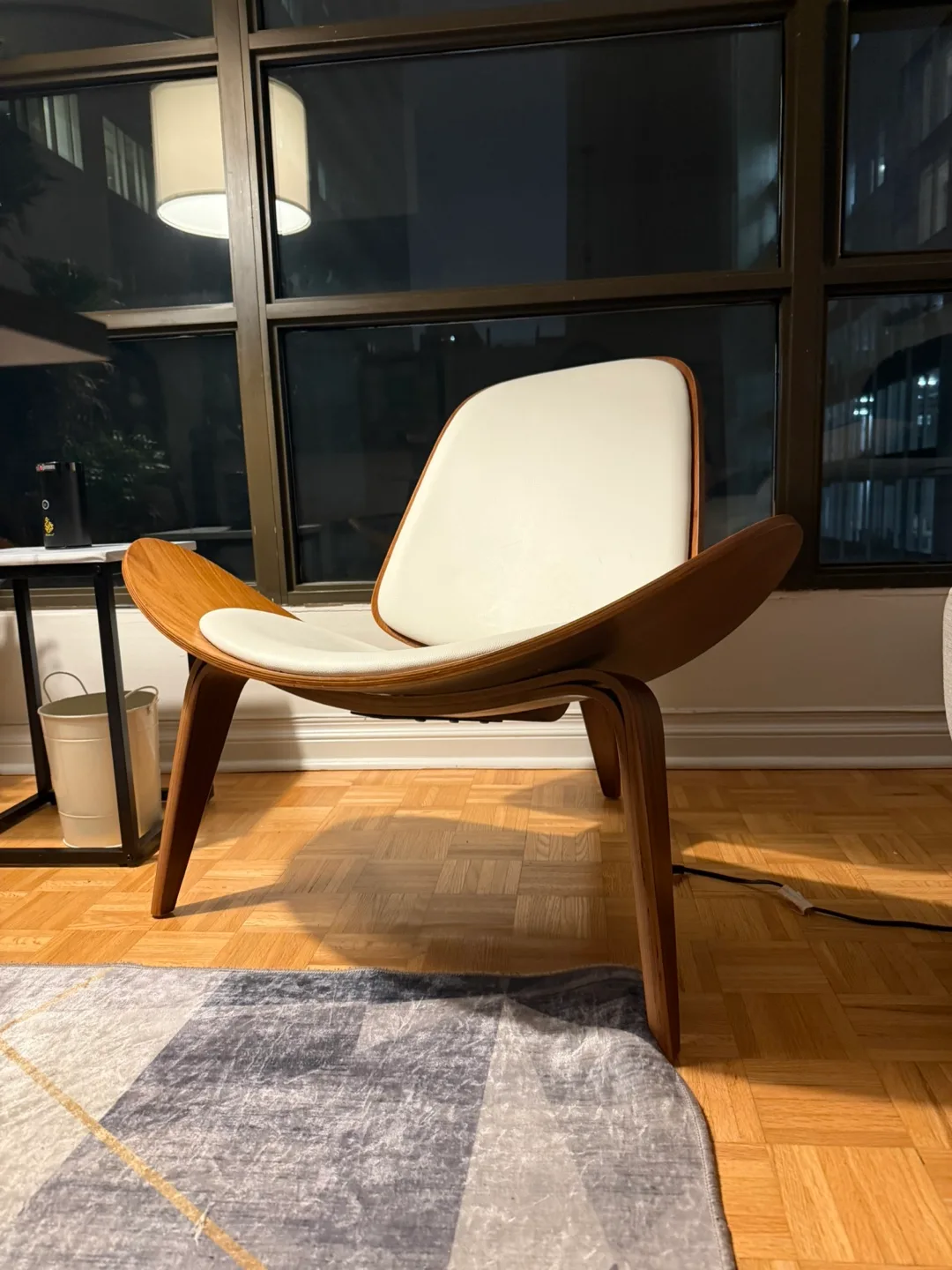 Eggshell Lounge Chair - Set of 2 image indicator(2)