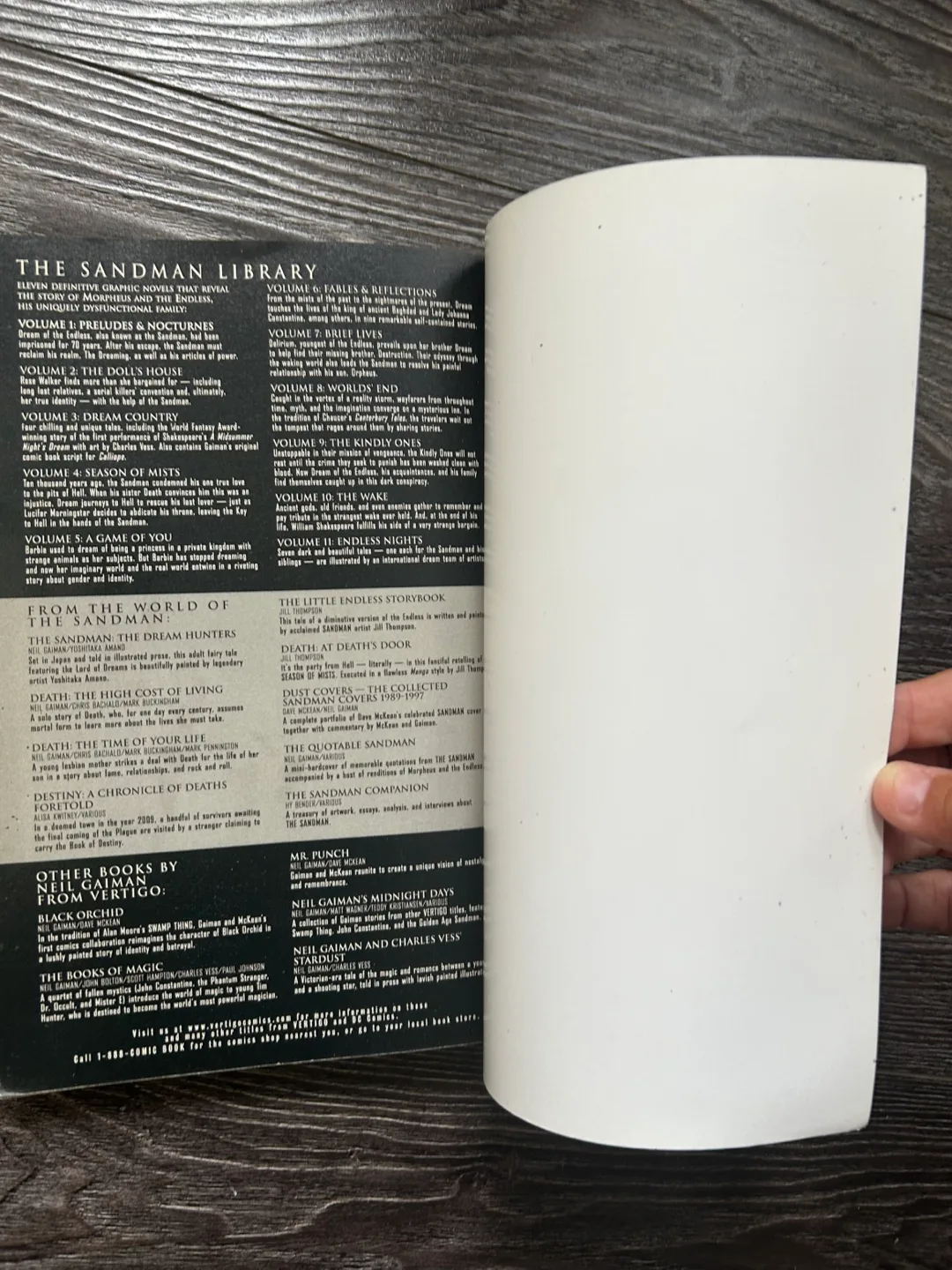 The Sandman: The Kindly Ones - Volume 9 image indicator(7)