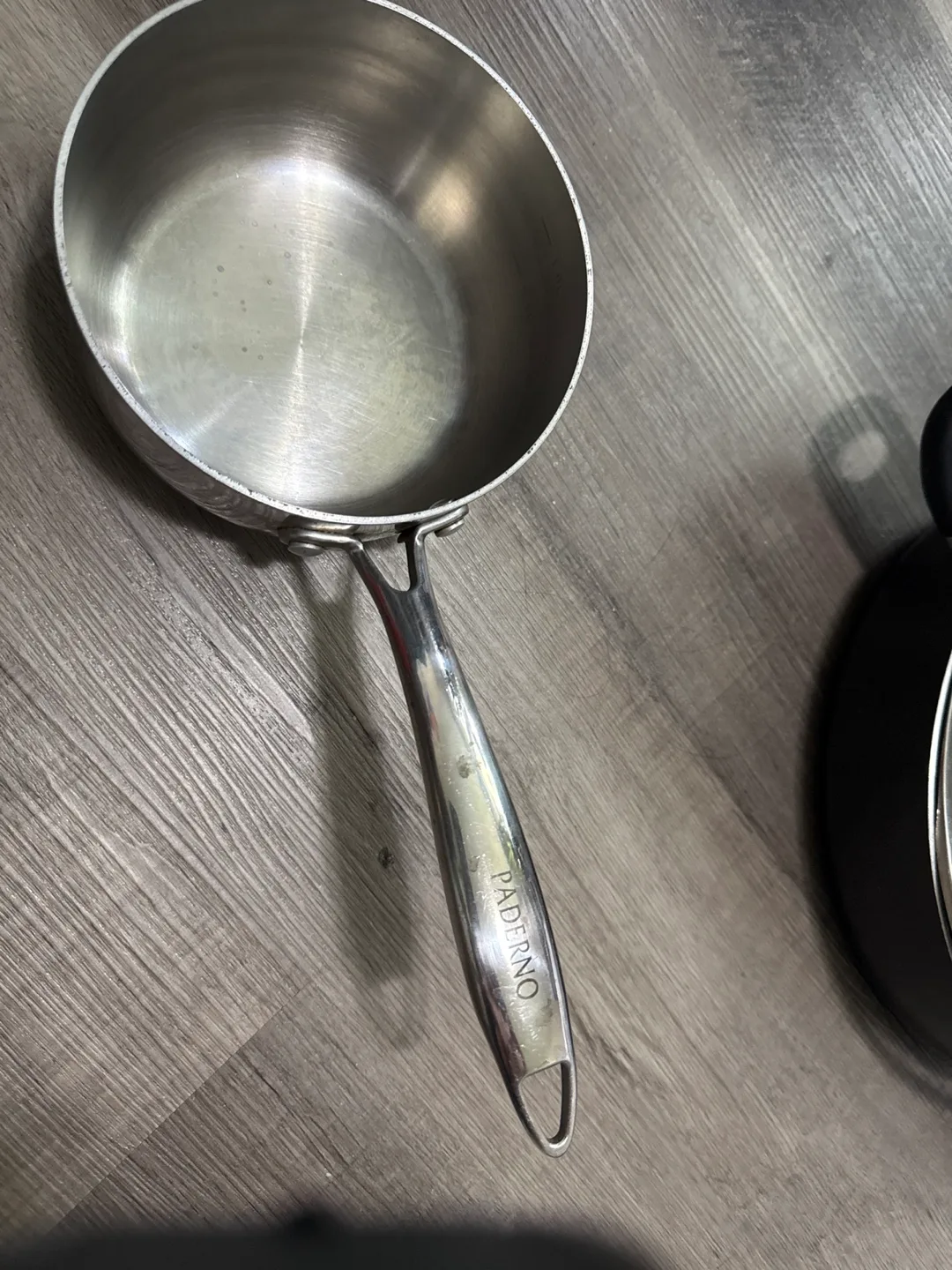 Stainless Steel Saucepan thumbnail