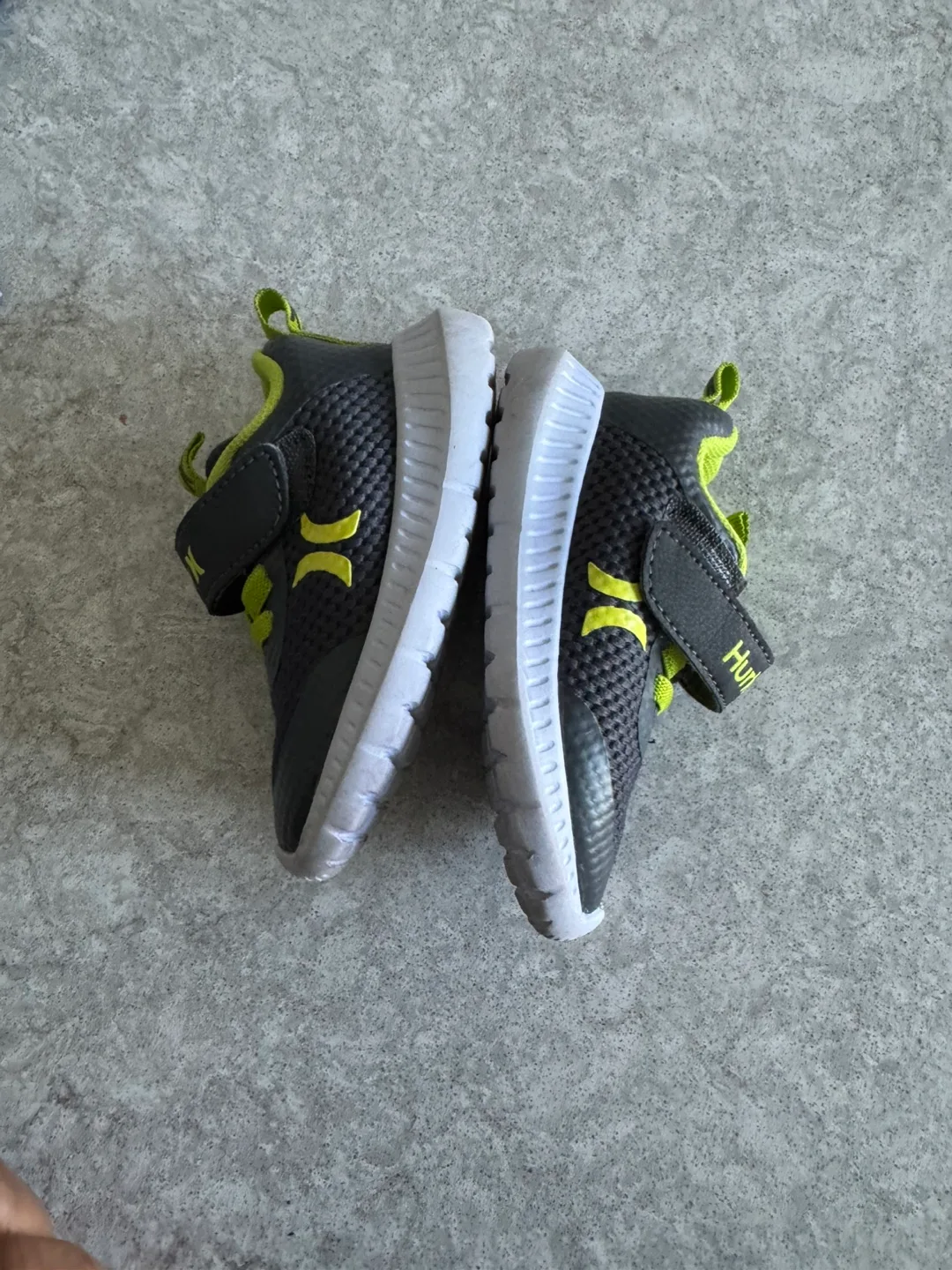 5 pcs Designer shirts (12 M ) and shoe bundle (size5) image indicator(5)