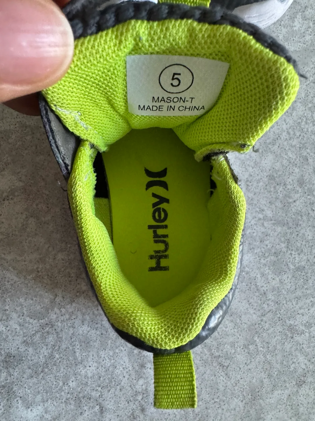 5 pcs Designer shirts (12 M ) and shoe bundle (size5) image indicator(6)