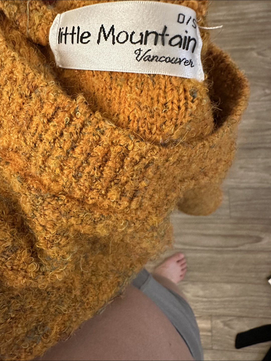 Little Mountain Vancouver Sweater - photo 2