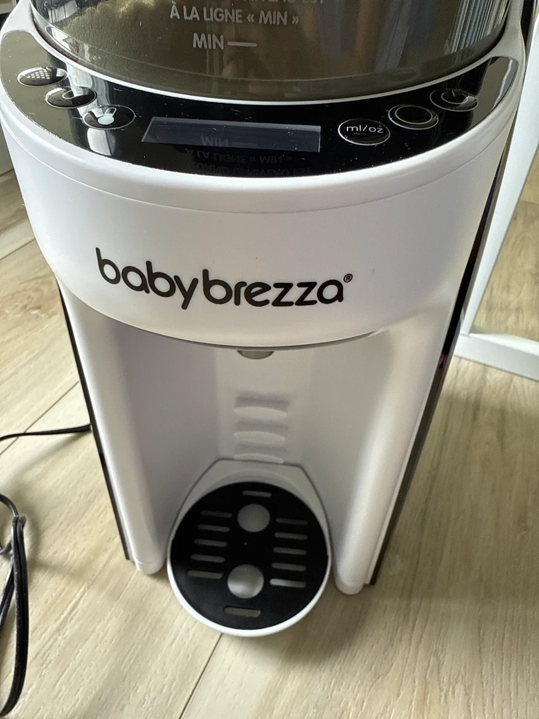 Baby Brezza Formula Pro Advanced image indicator(4)