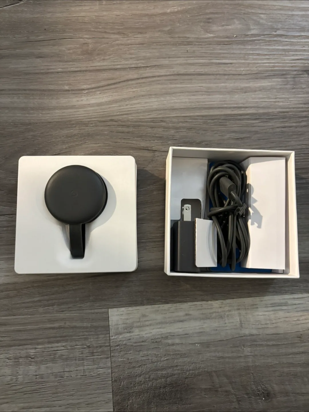 Google Chromecast Streaming Media Player image indicator(2)