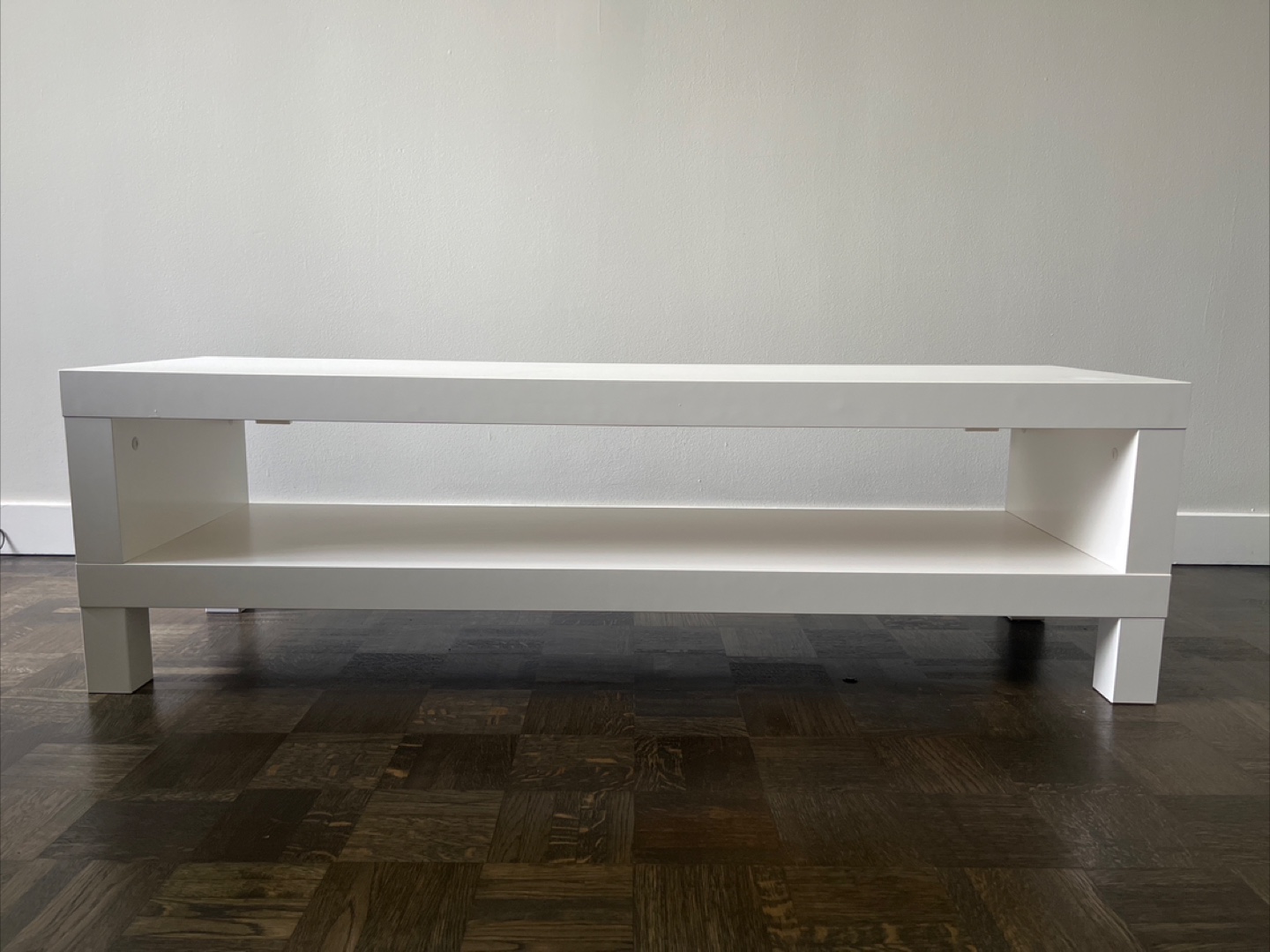 White TV bench