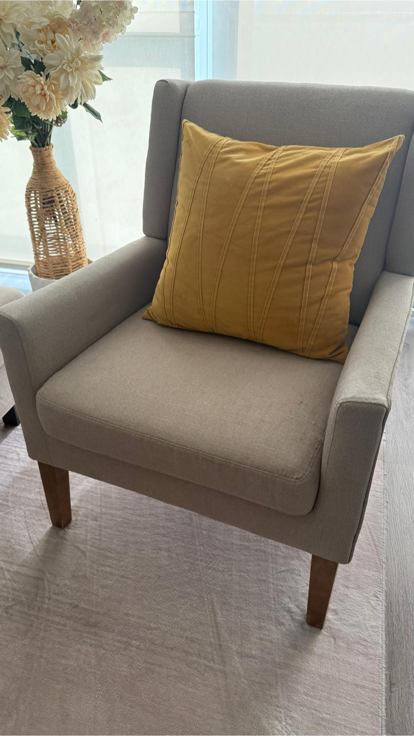 Wingback Armchair - photo 5