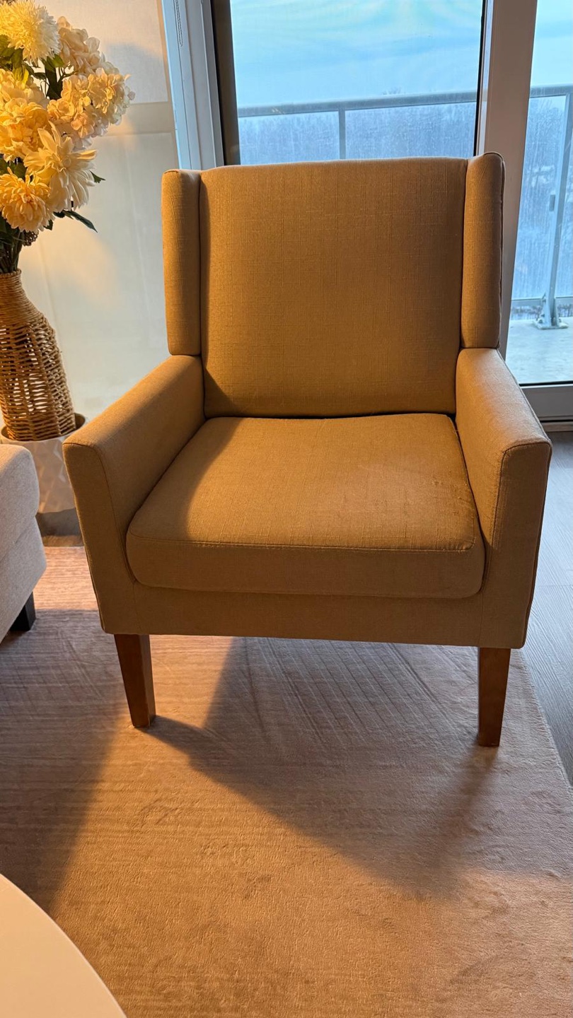 Wingback Armchair - photo 2