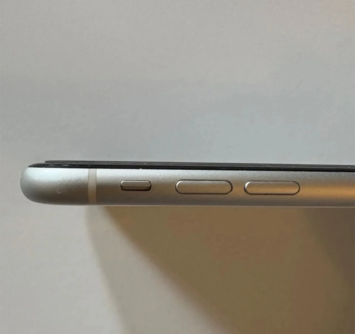 Iphone XR 64GB - Battery replaced from Apple Store image indicator(6)