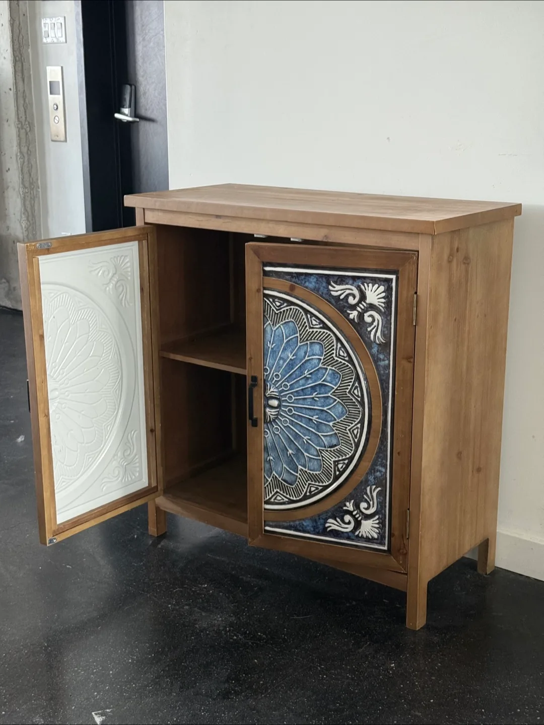 Decorative Accent Cabinet image indicator(4)