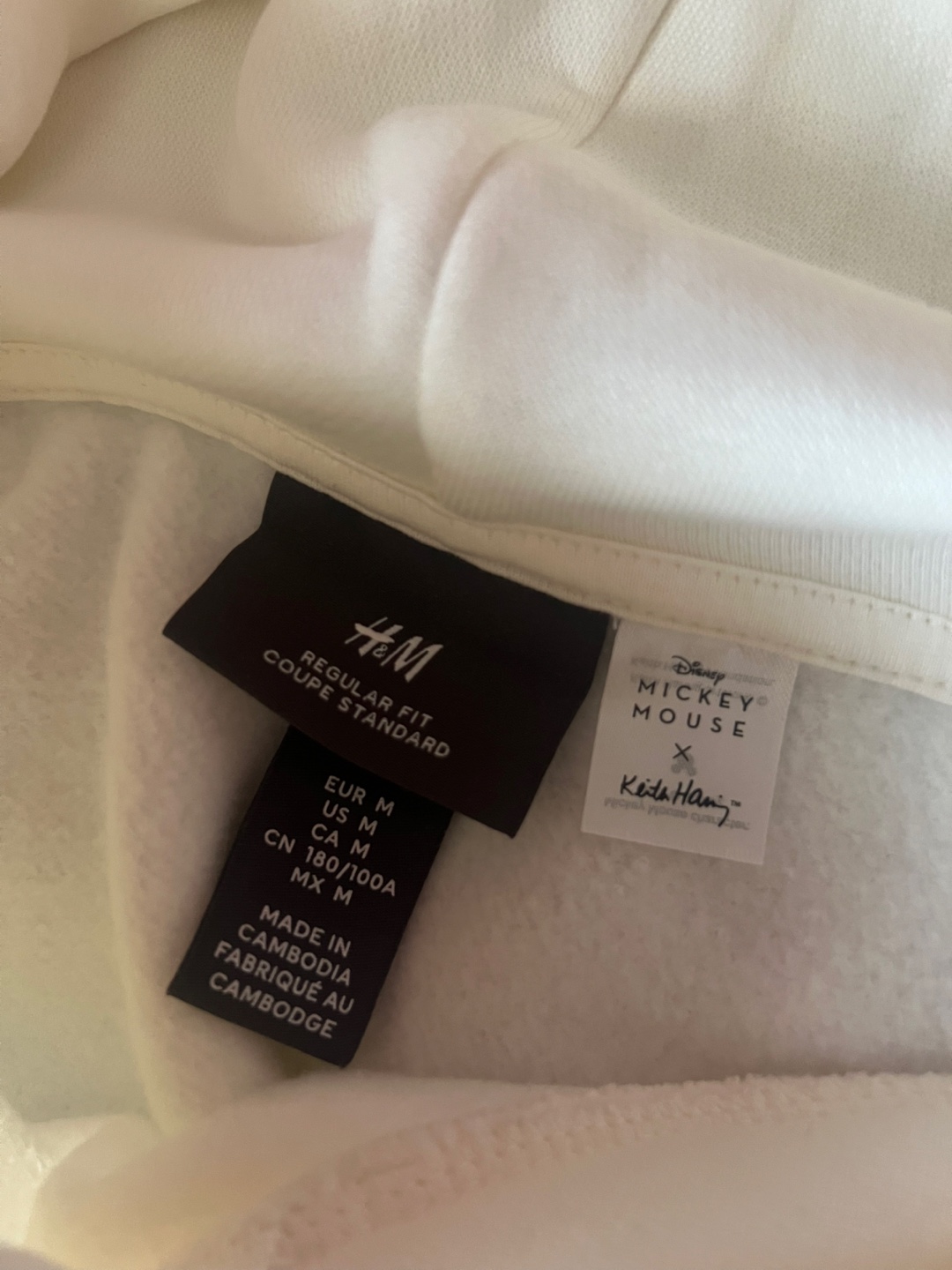 H&M Men’s Disney Mickey Mouse x Keith Haring White Hoodie - photo 3