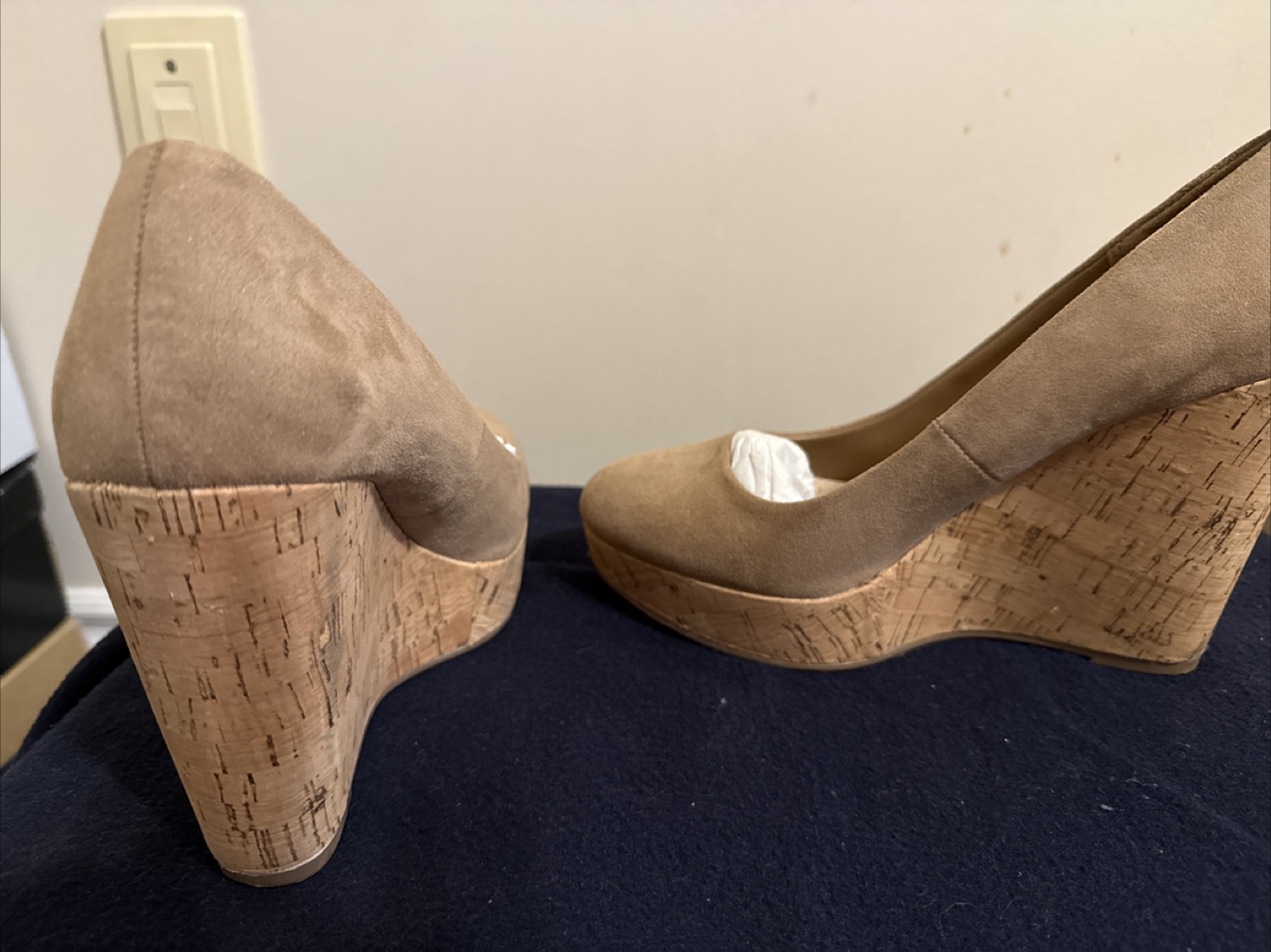 Beige cork wedge heels - photo 3