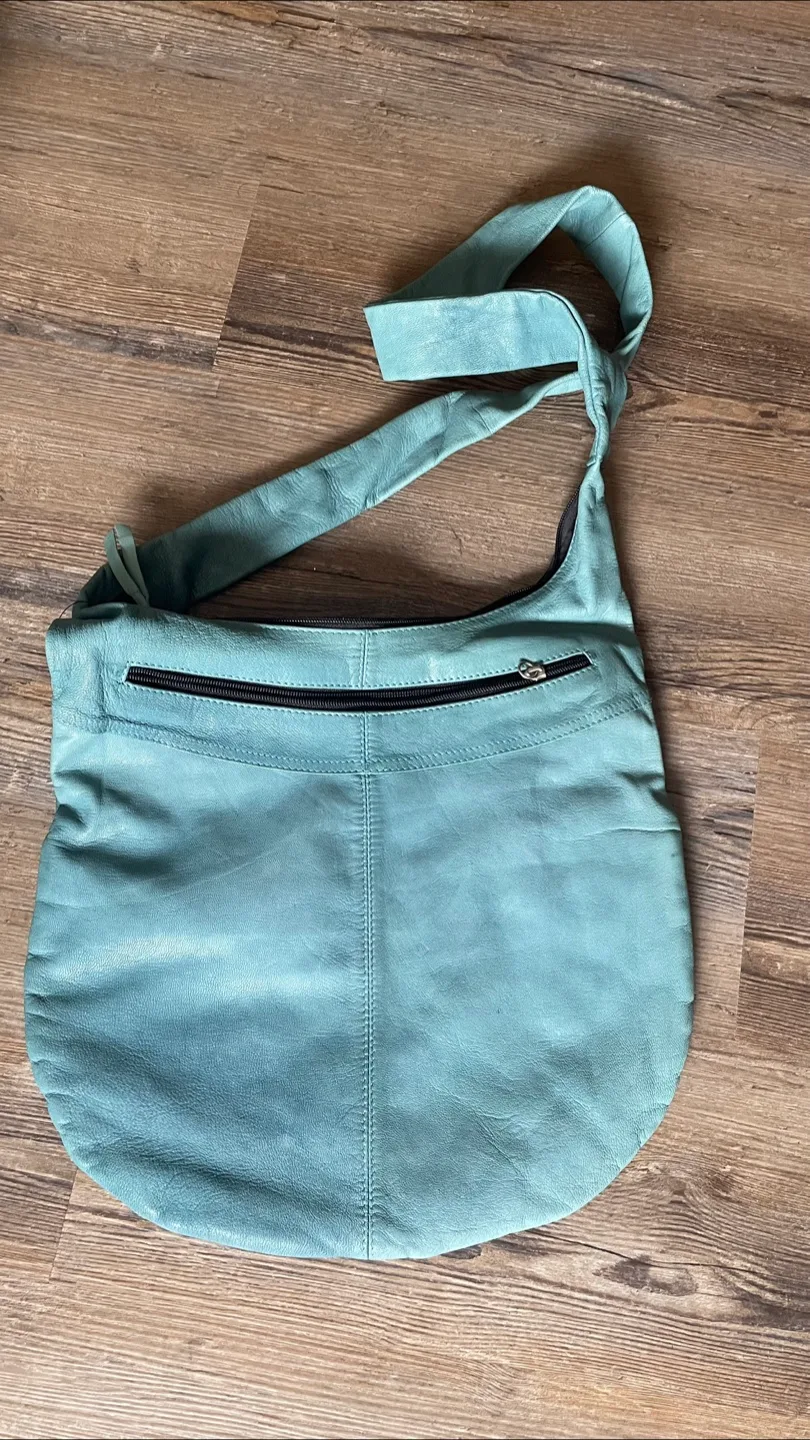 Genuine leather purse (Original colour in first pic) image indicator(2)