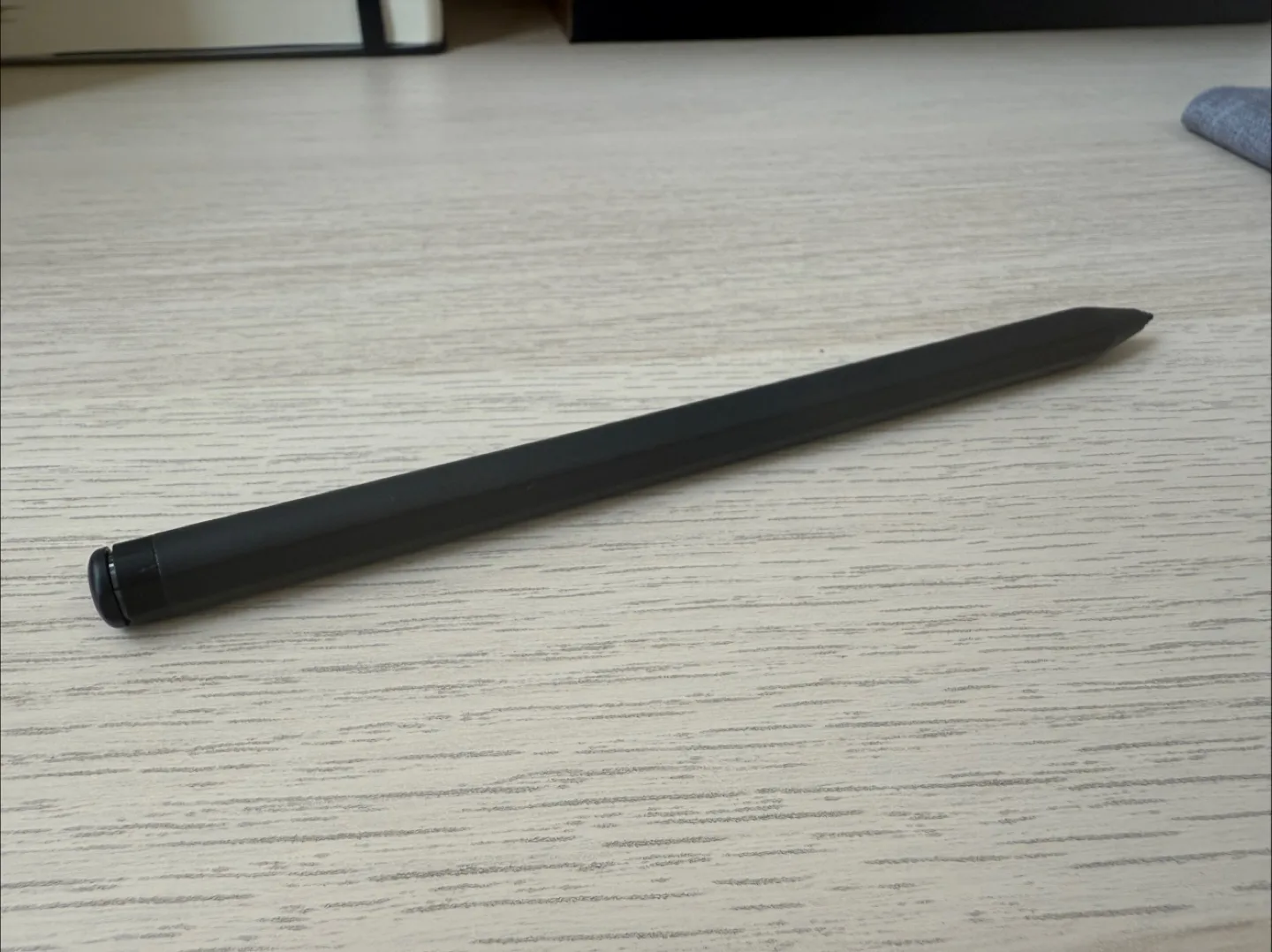 reMarkable 2 Paper Tablet image indicator(7)