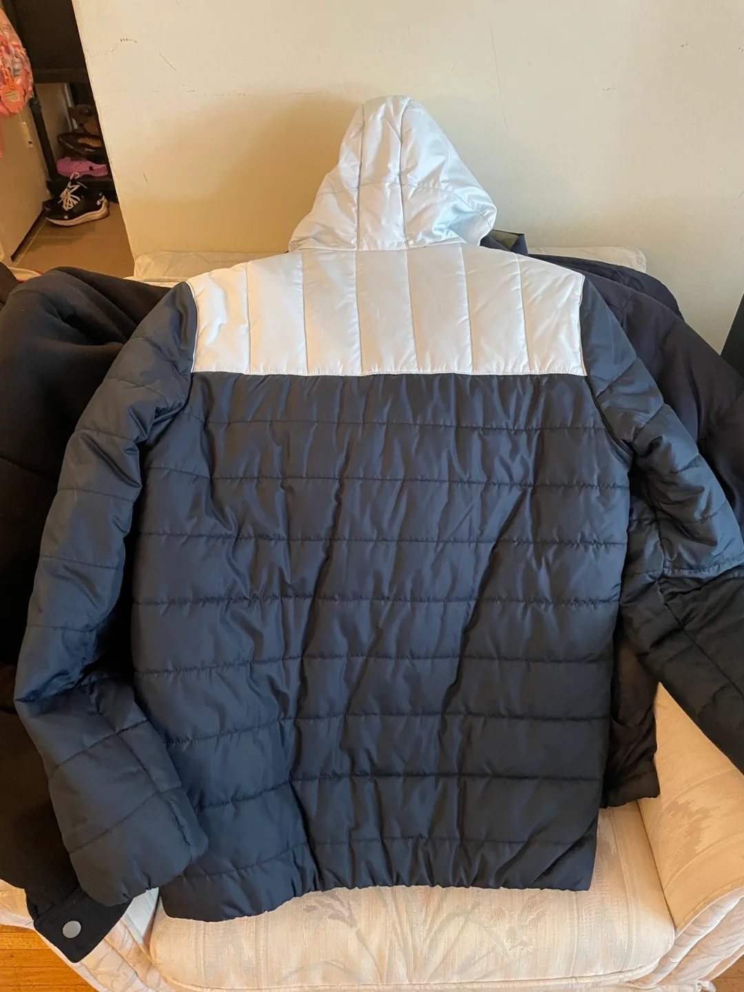 Reebok Puffer Jacket image indicator(2)