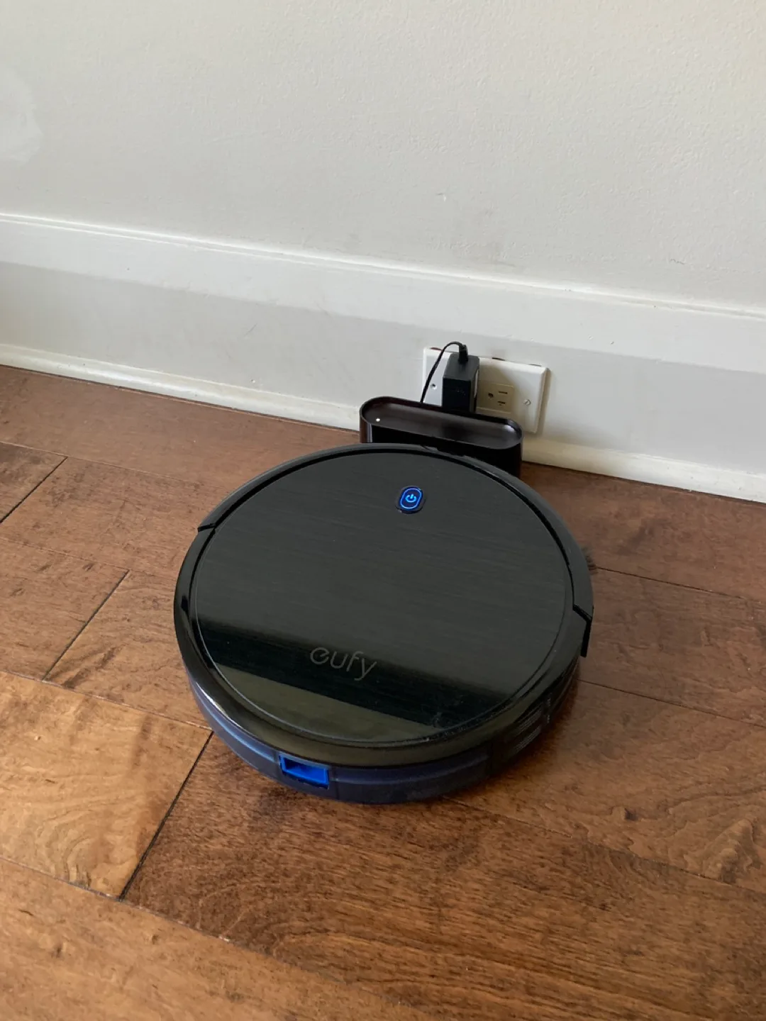 eufy BoostIQ RoboVac 11S Black - Robot Vacuum Cleaner thumbnail