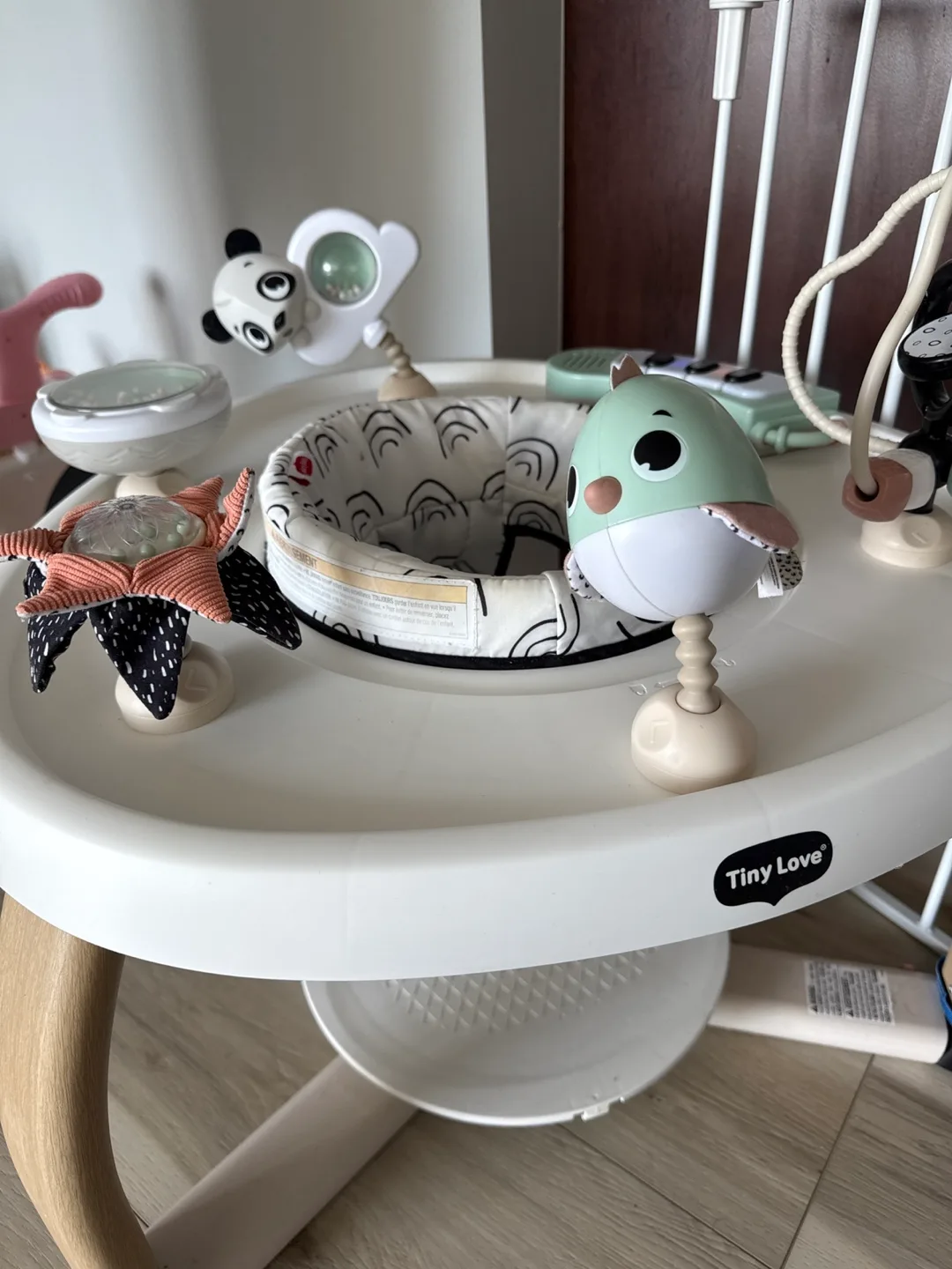 Tiny Love Baby Activity Centre image indicator(2)