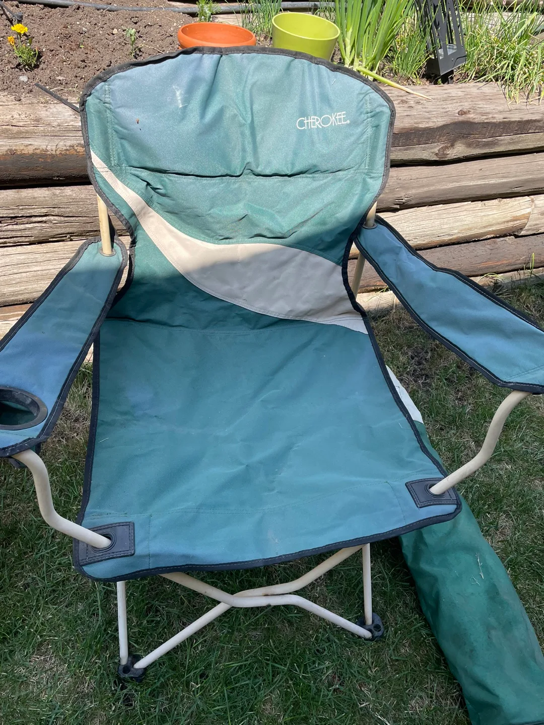Cherokee Folding Camping Chairs thumbnail
