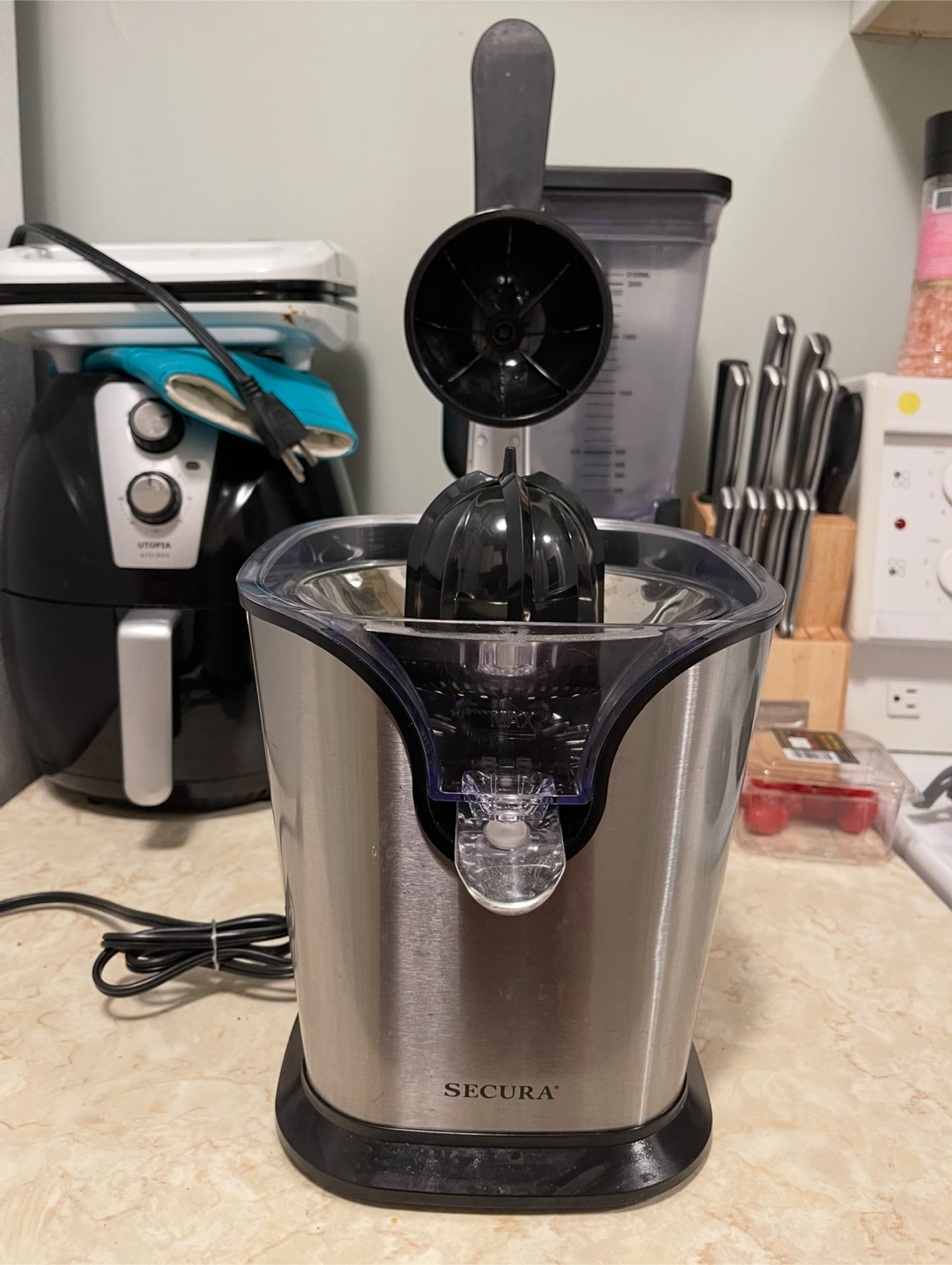 Secura Citrus Juicer - photo 2