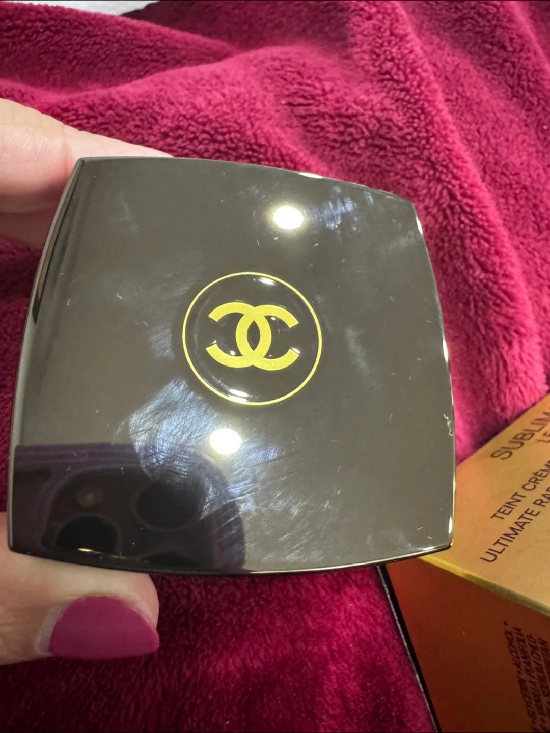 Chanel Sublimage Le Teint Cream Foundation image indicator(2)