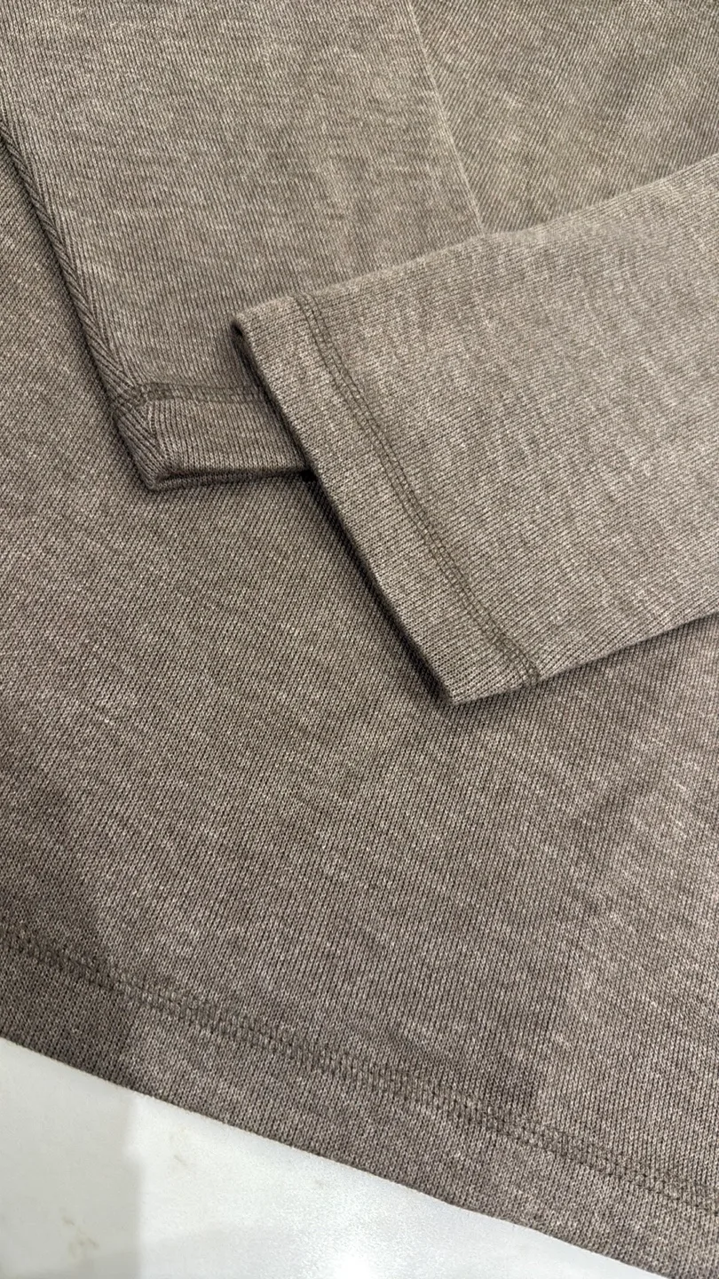 Denver Hayes Henley Top image indicator(4)