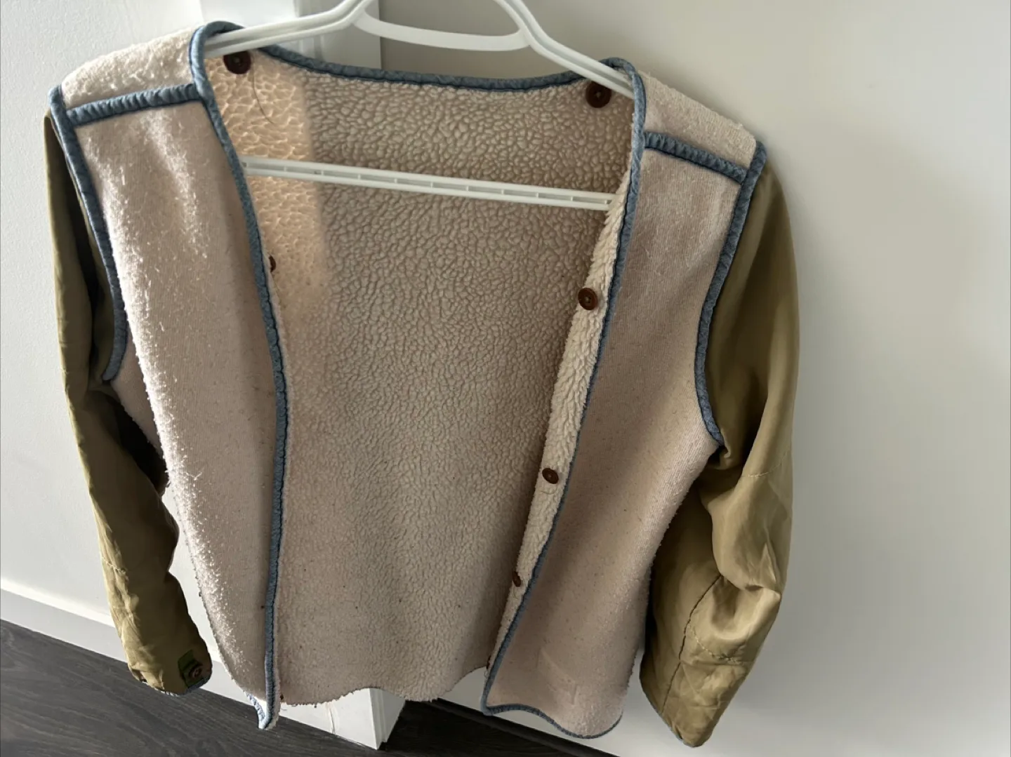 Levi Green Jacket 2layers image indicator(8)