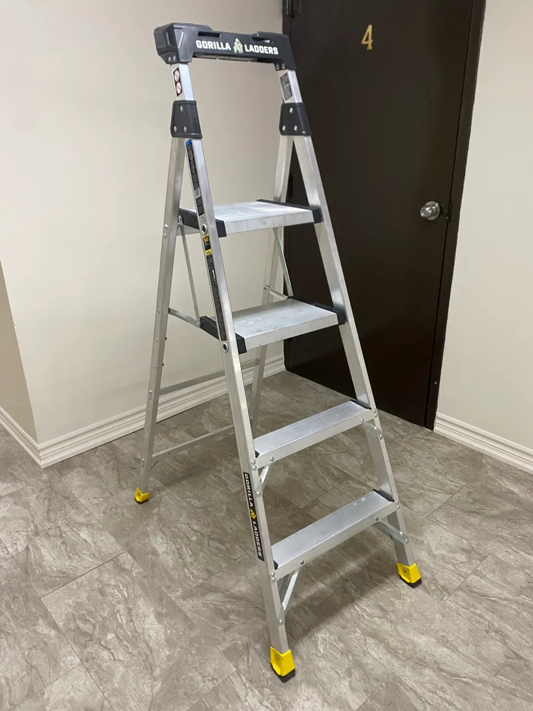Gorilla Ladders 5.5 ft. 300 lbs. Dual-Platform step ladder thumbnail
