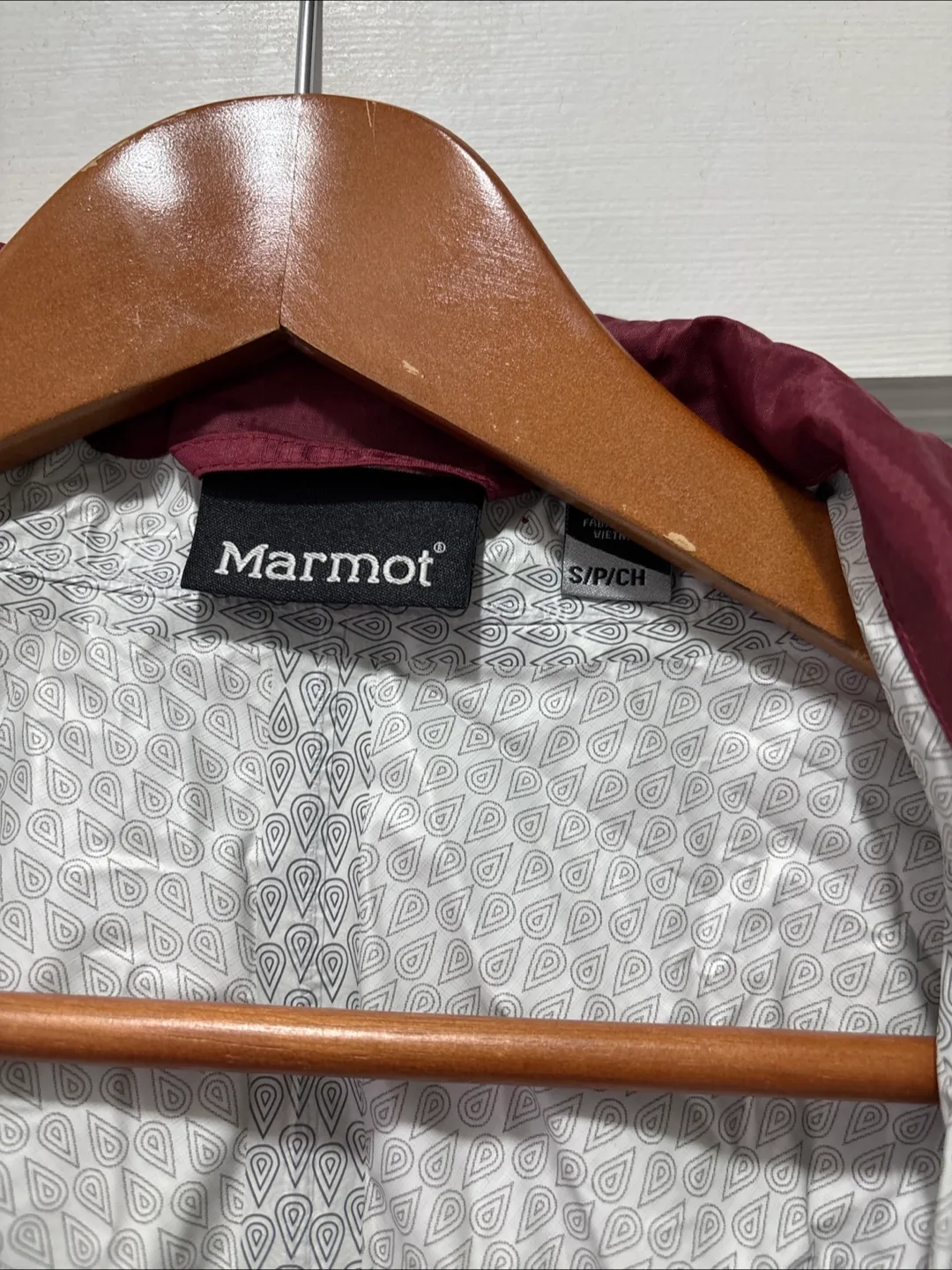 Marmot Maroon Rain Jacket image indicator(2)