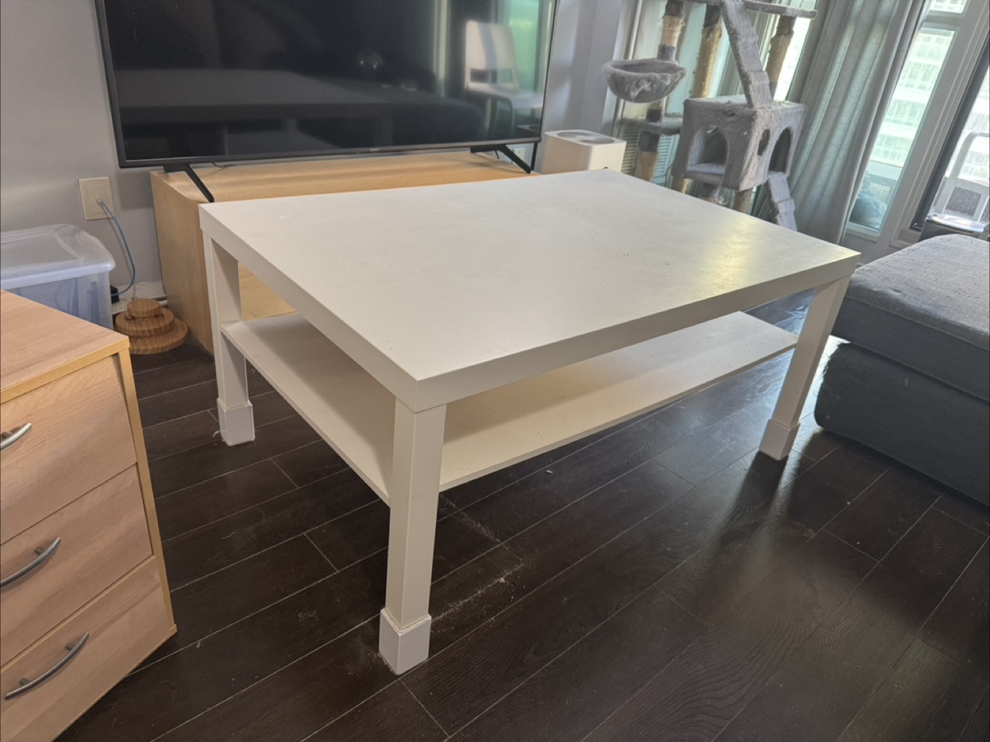 White Coffee Table Free